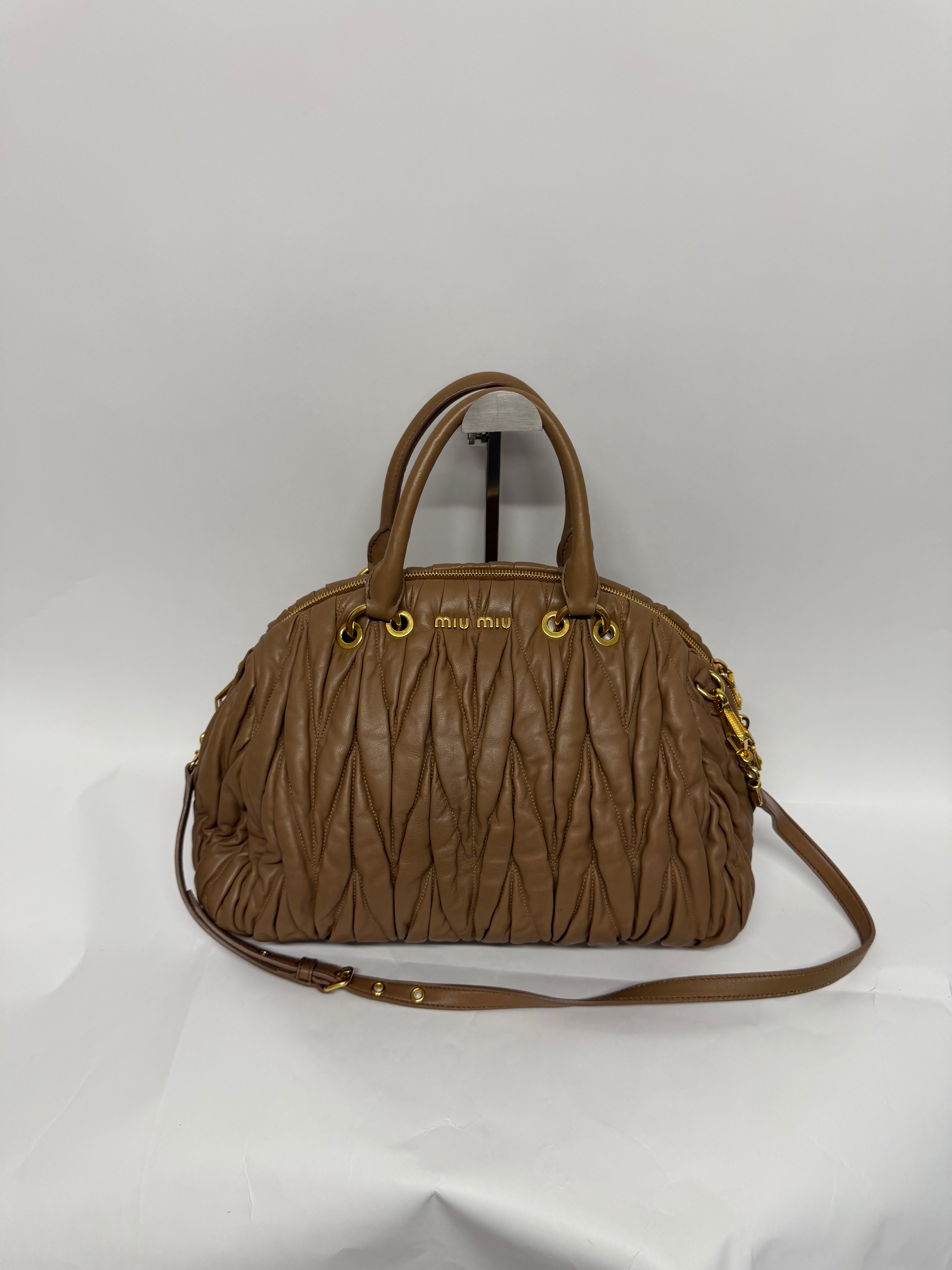 Miu Miu Matelasse 2way Shoulder Bag Marrón