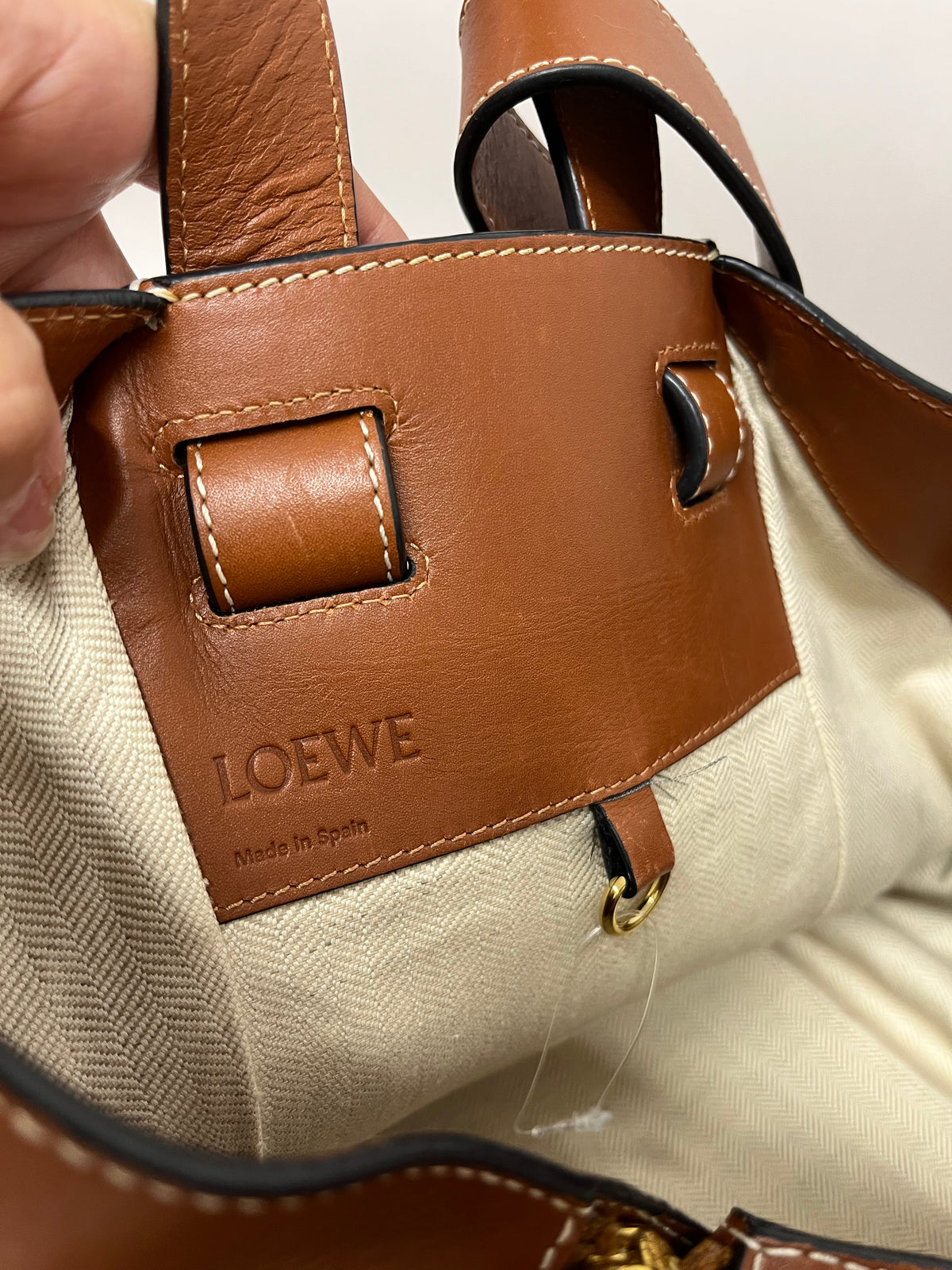 Loewe Hammock GRANDE Piel Graneada Marrón Camel Herrajes Dorados