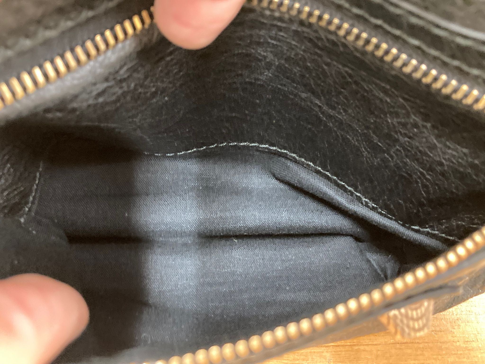 Balenciaga City First Classic Black – Cuero Aged