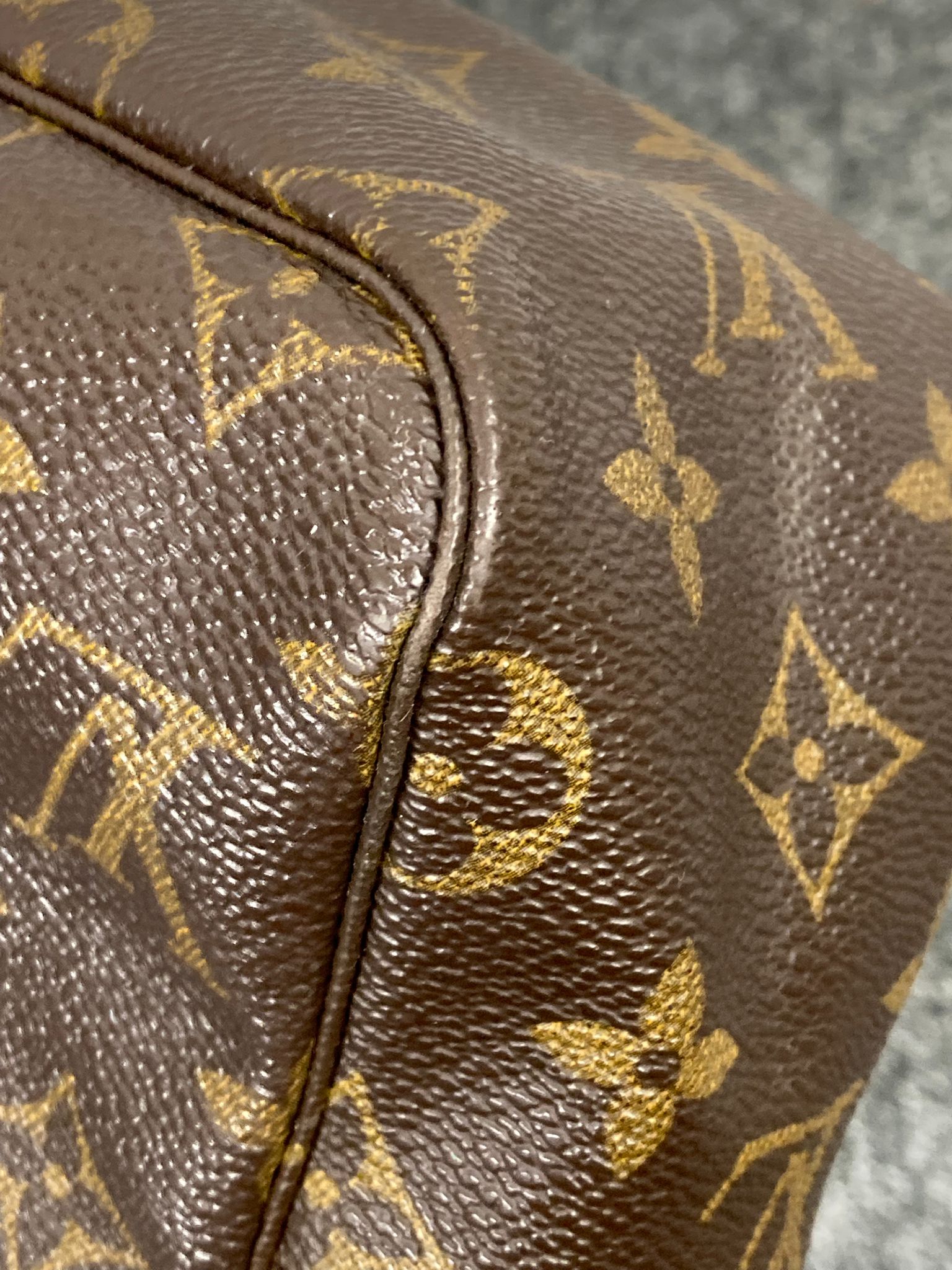 Louis Vuitton Trousse Toilette 28 – Canvas Monogram