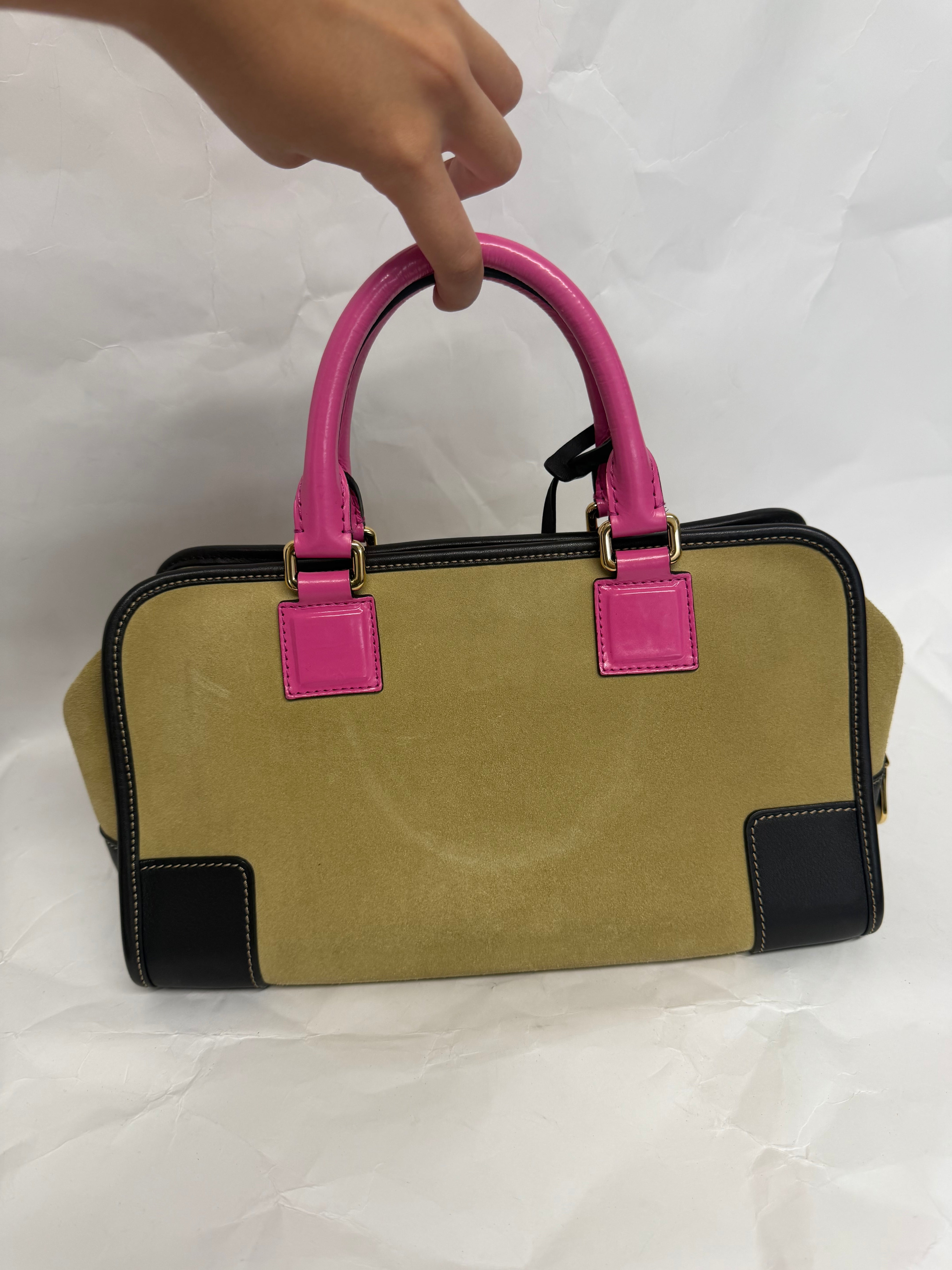 Loewe Amazona 28 Ante Oro Rosa Edición Especial asas rosas