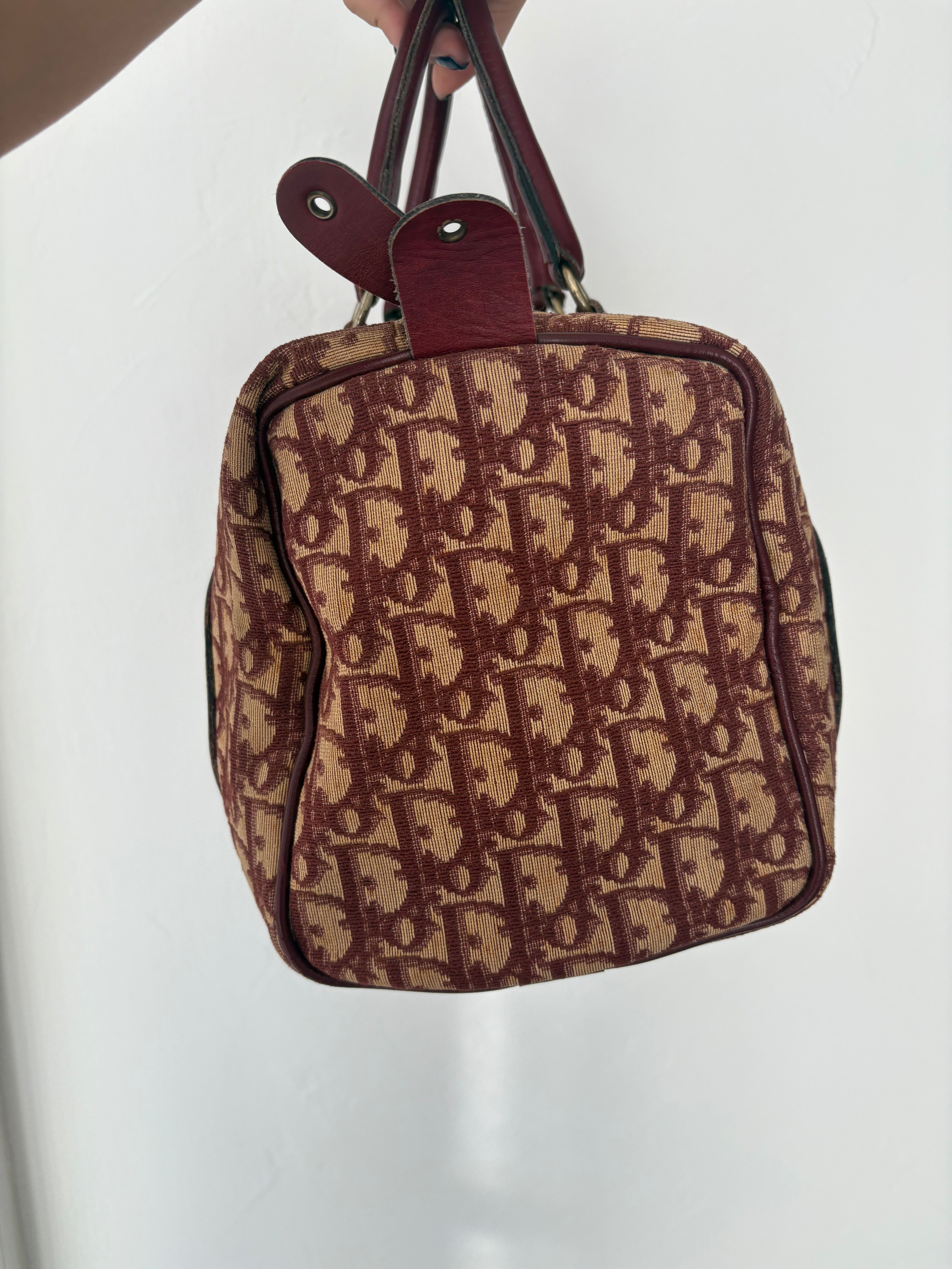 Christian Dior trotter 30 burdeos vintage