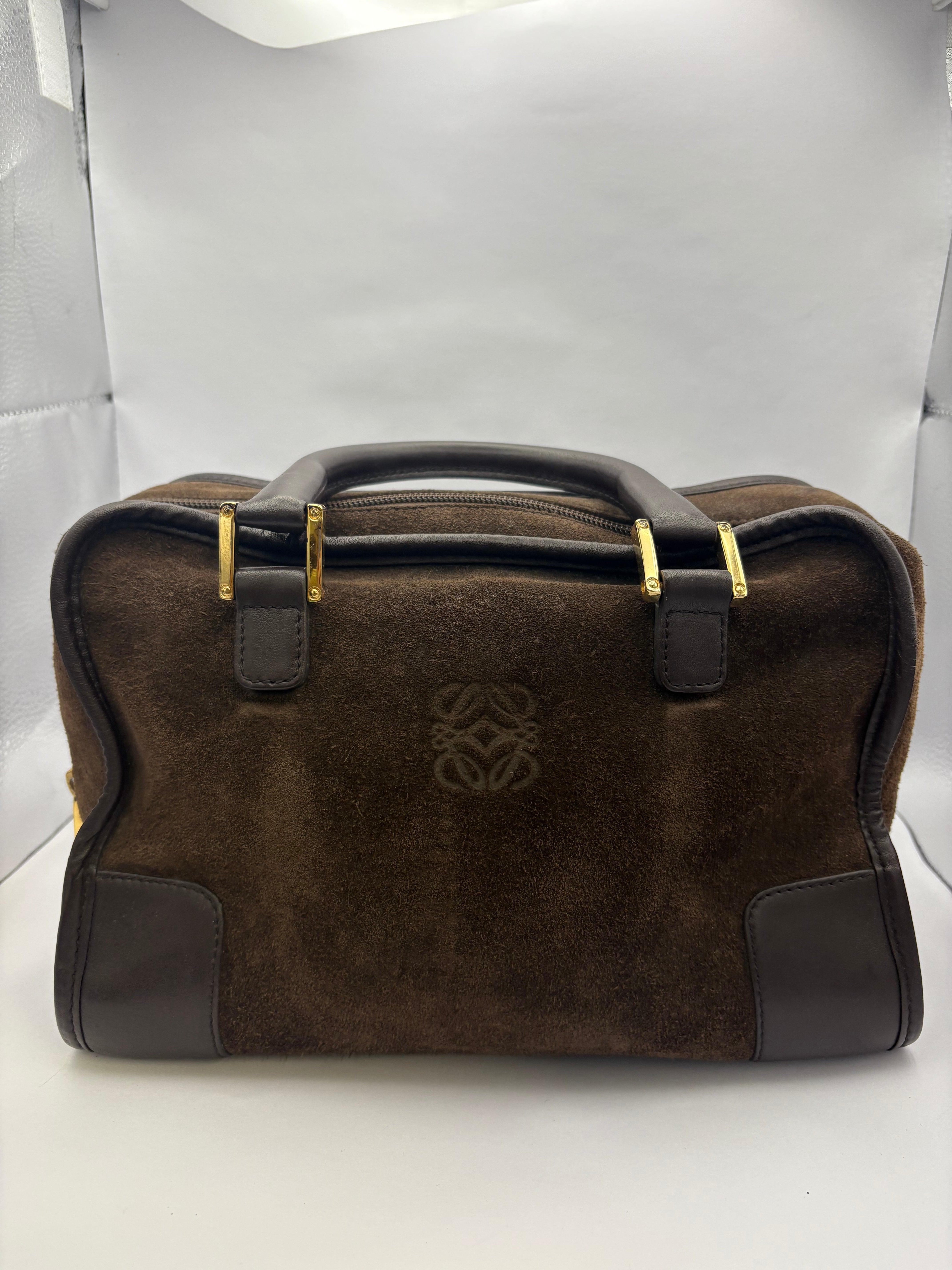LOEWE Amazona 28 – Ante Marrón & Piel Chocolate