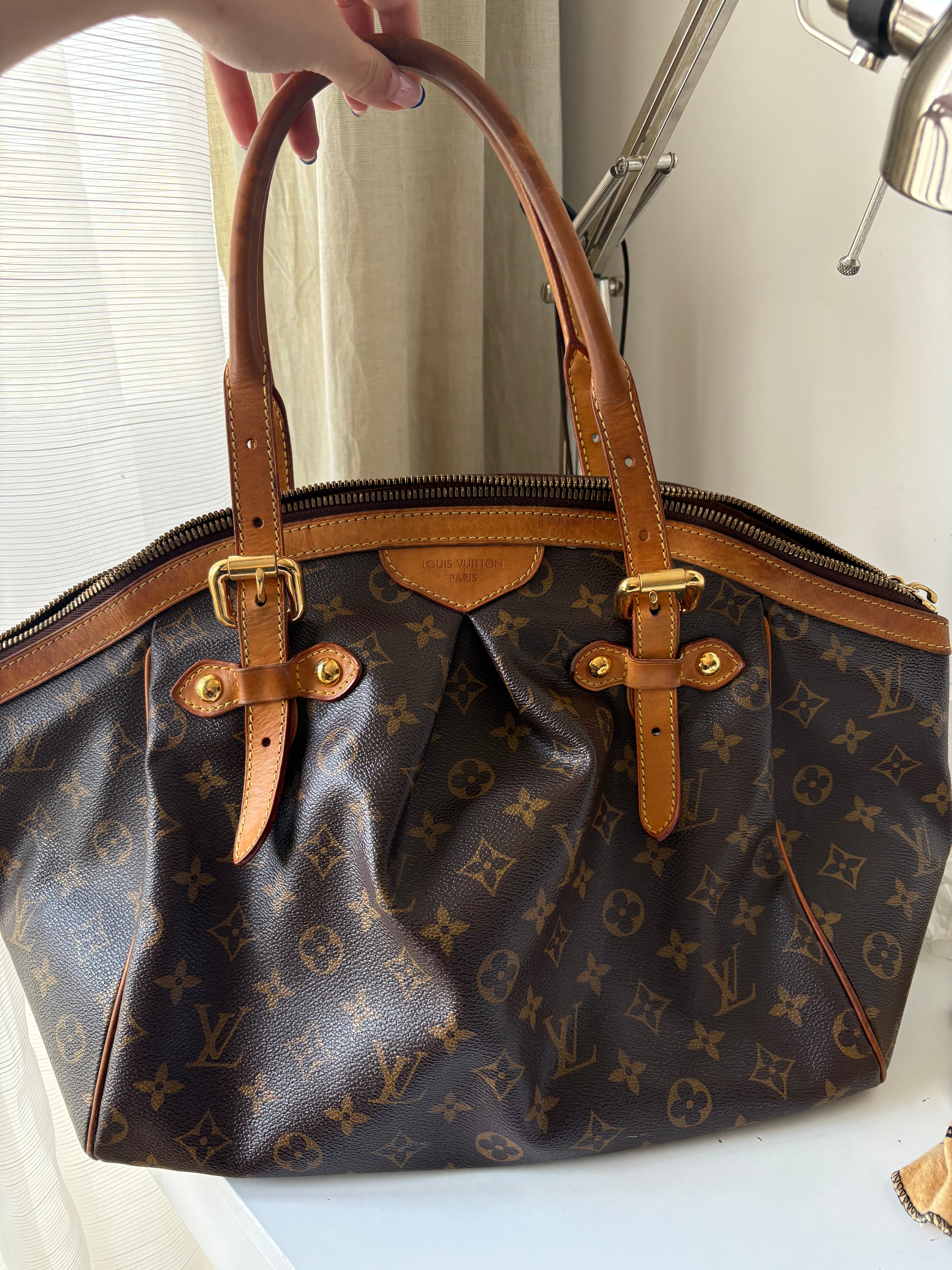 Louis Vuitton Tivoli GM Monogram