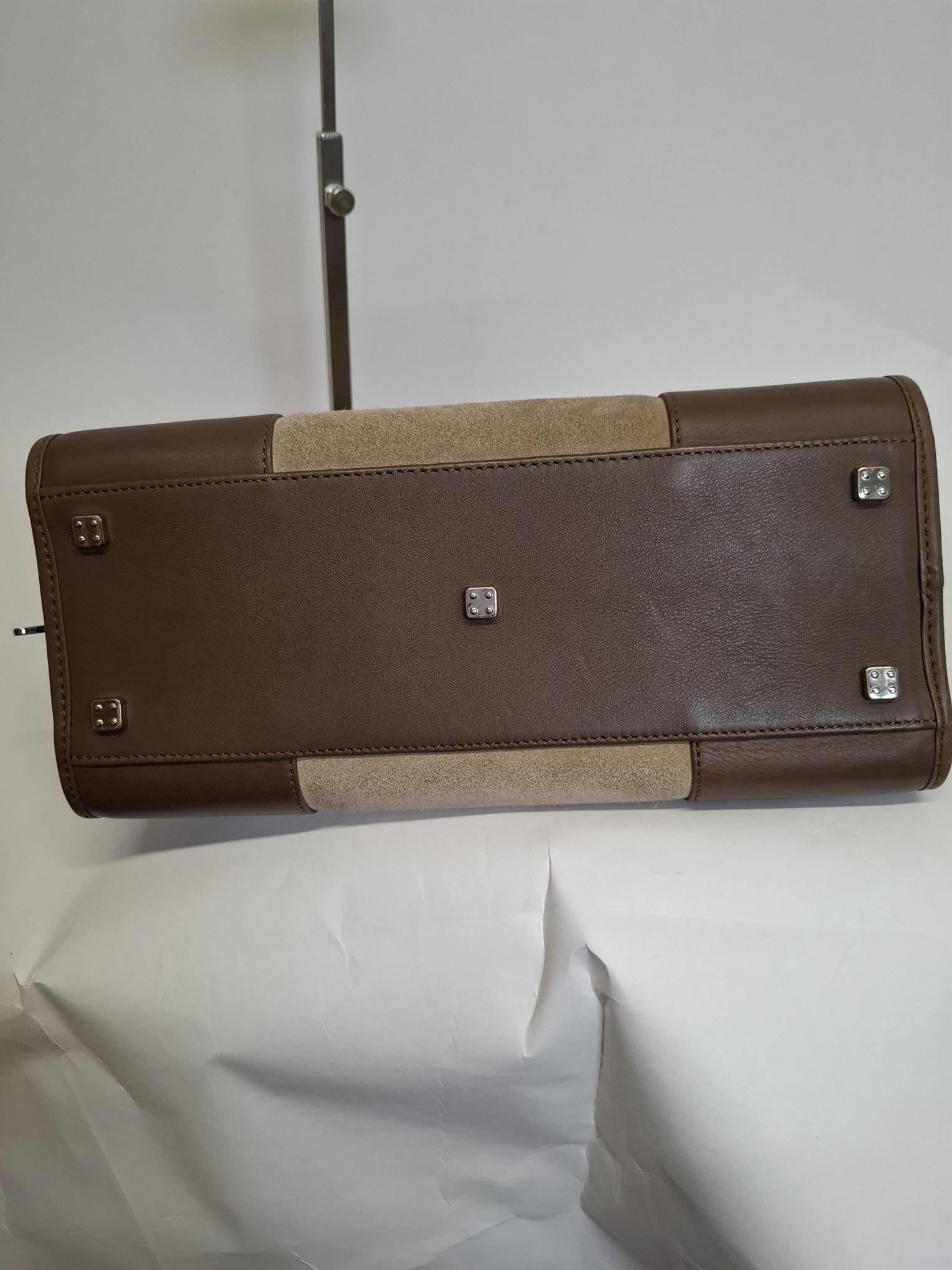 Loewe Amazona 28 Ante Beige Herrajes Plata