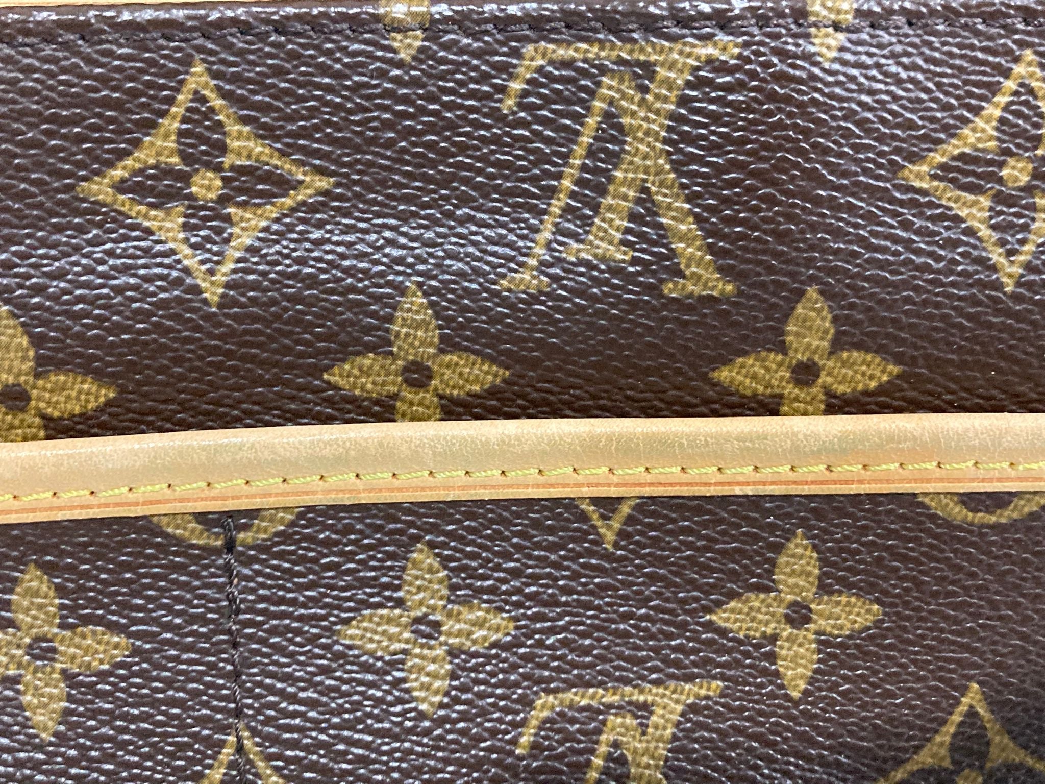 Louis Vuitton bandolera long