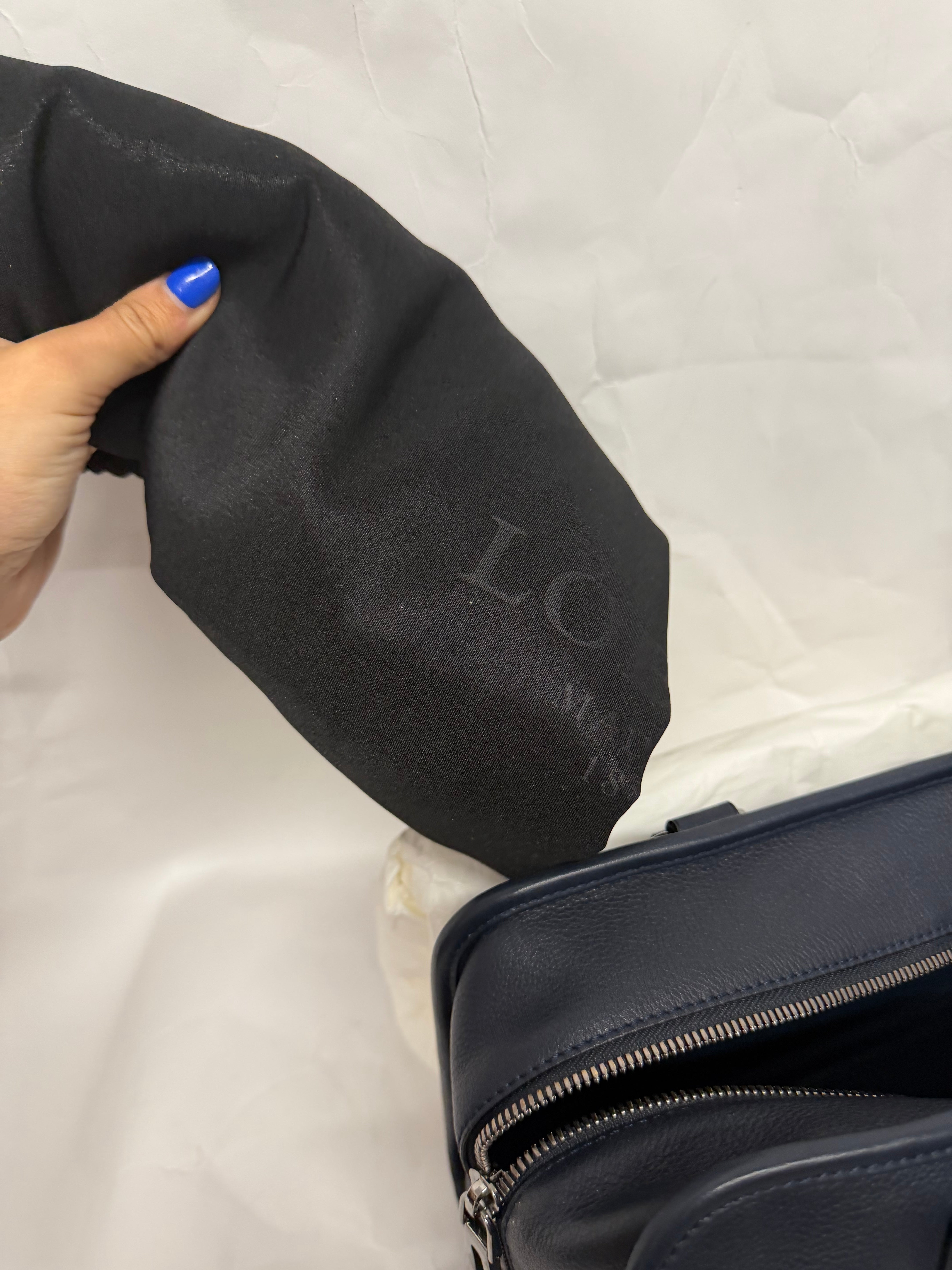 Loewe Amazona 28 Piel Azul Oscuro