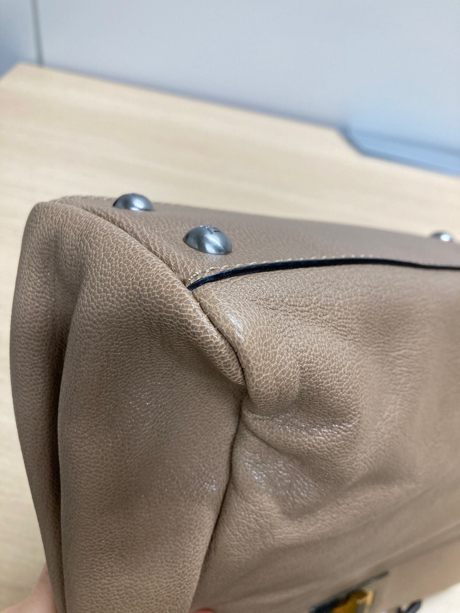 Fendi peekaboo Beige topo bandolera mediano