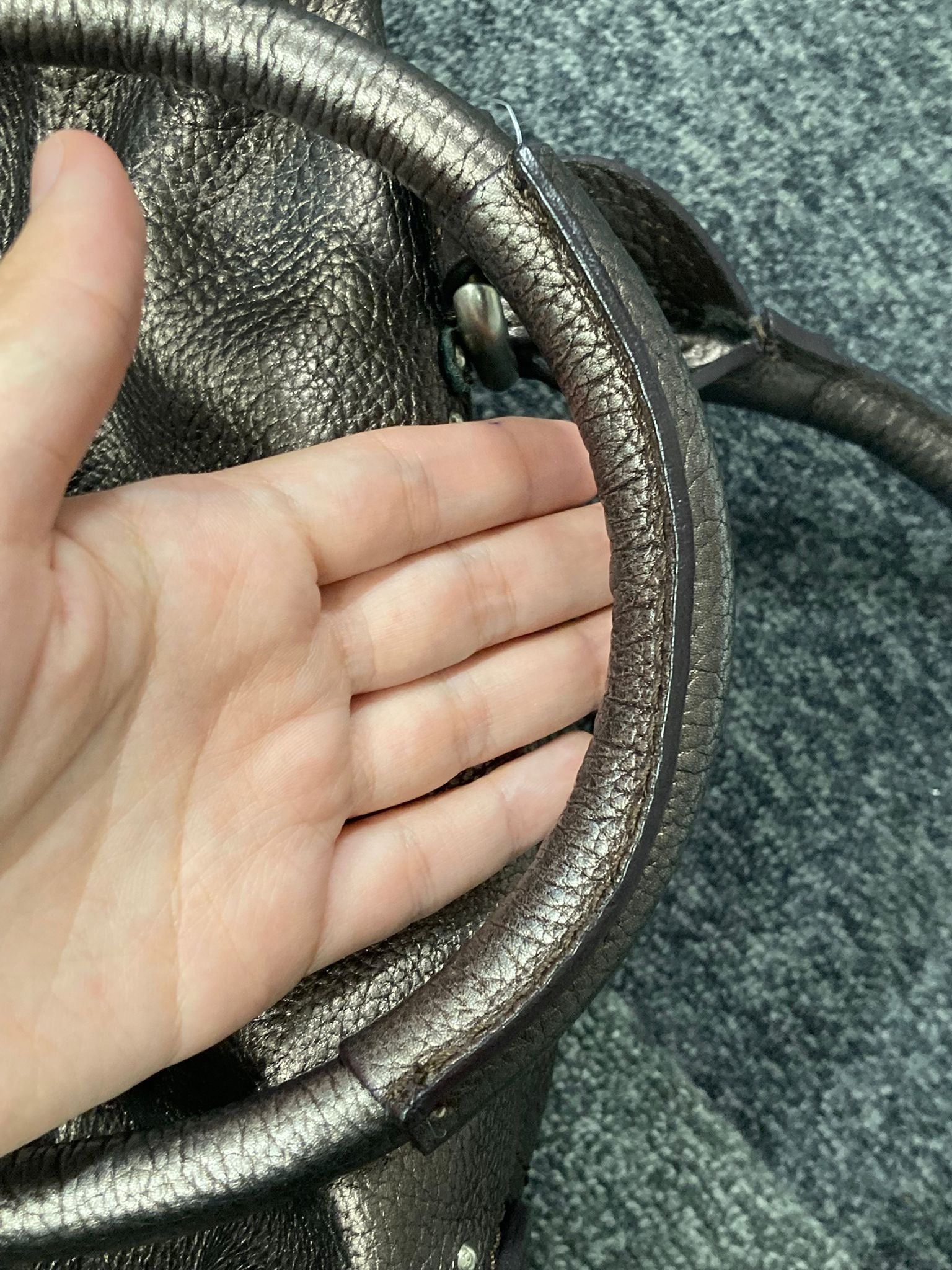 Chloé Paddington Metallic – Piel bronce