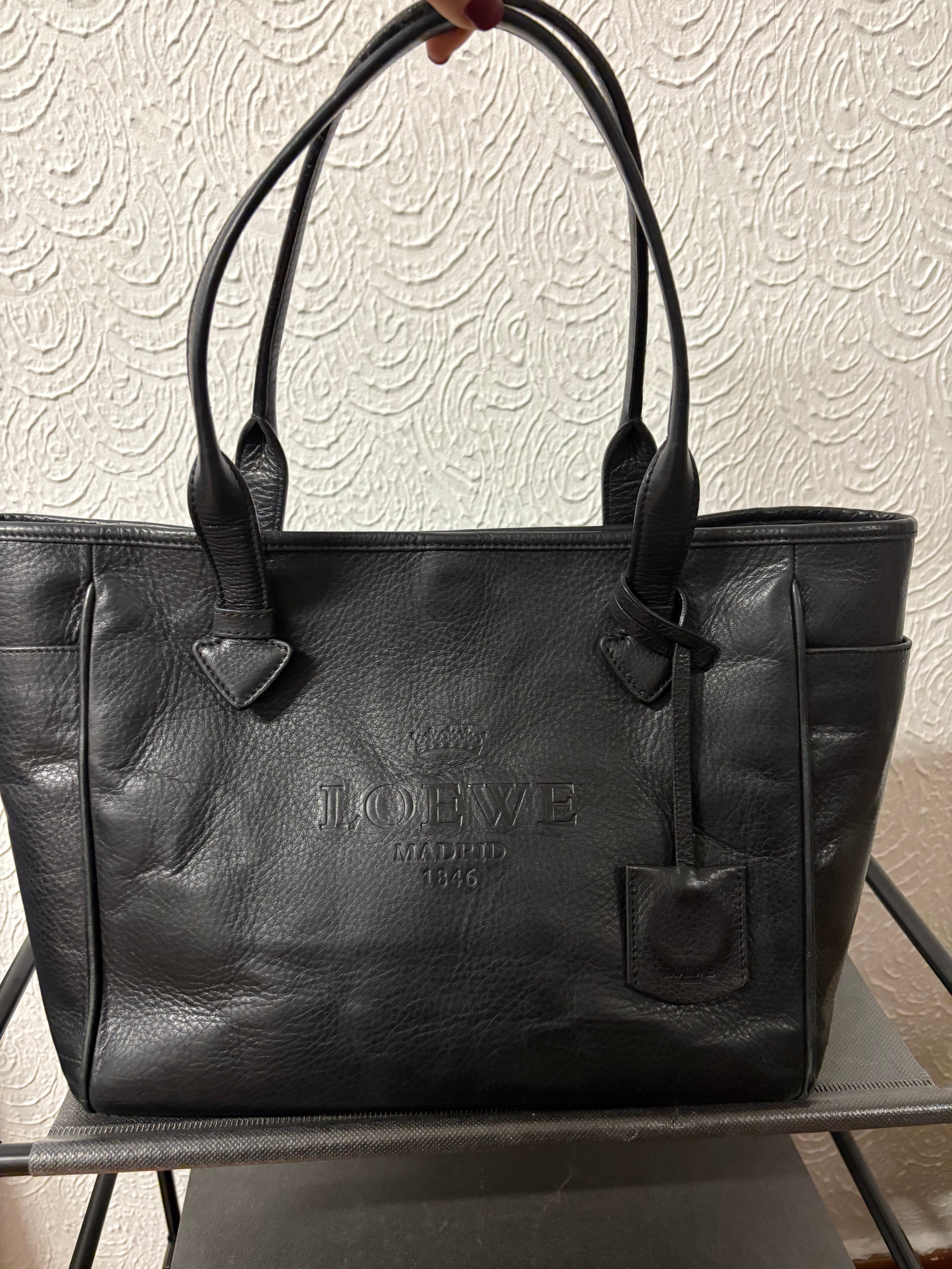 Loewe heritage tote negra vintage