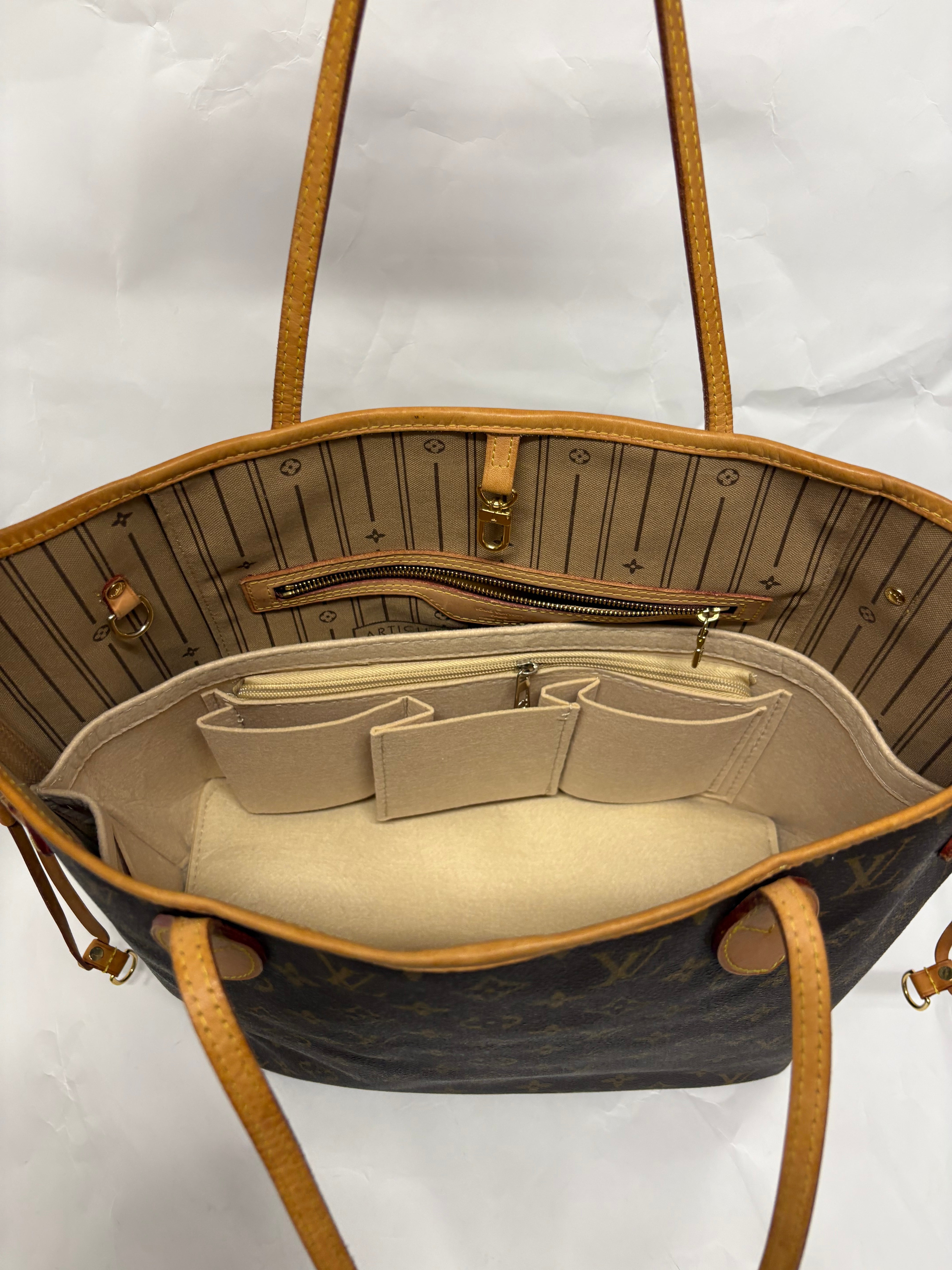 Louis Vuitton Neverfull MM Monogram y Beige