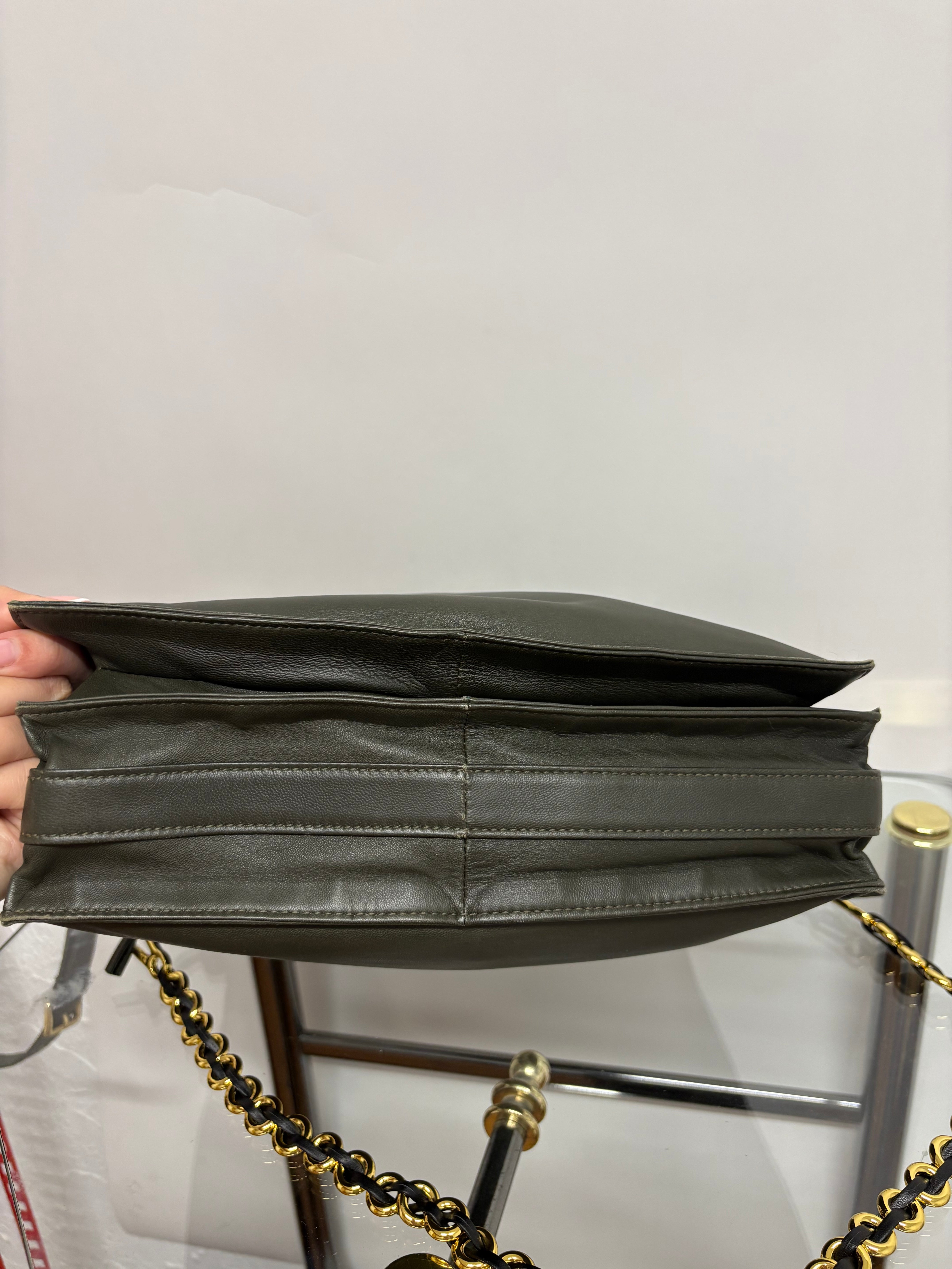 Loewe Flamenco Mediano Vintage Verde Oliva