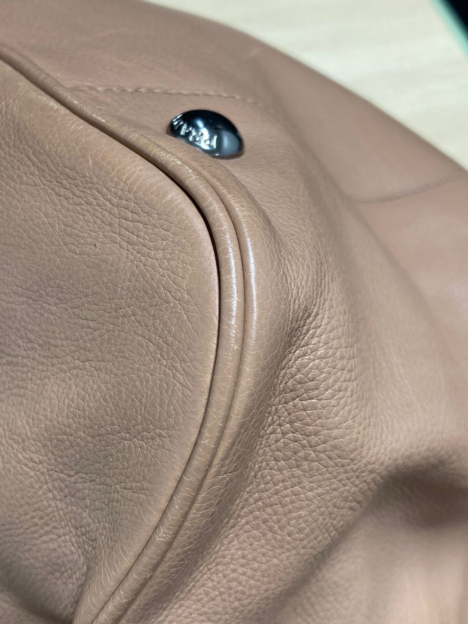 Prada Tote beige rosado con bandolera