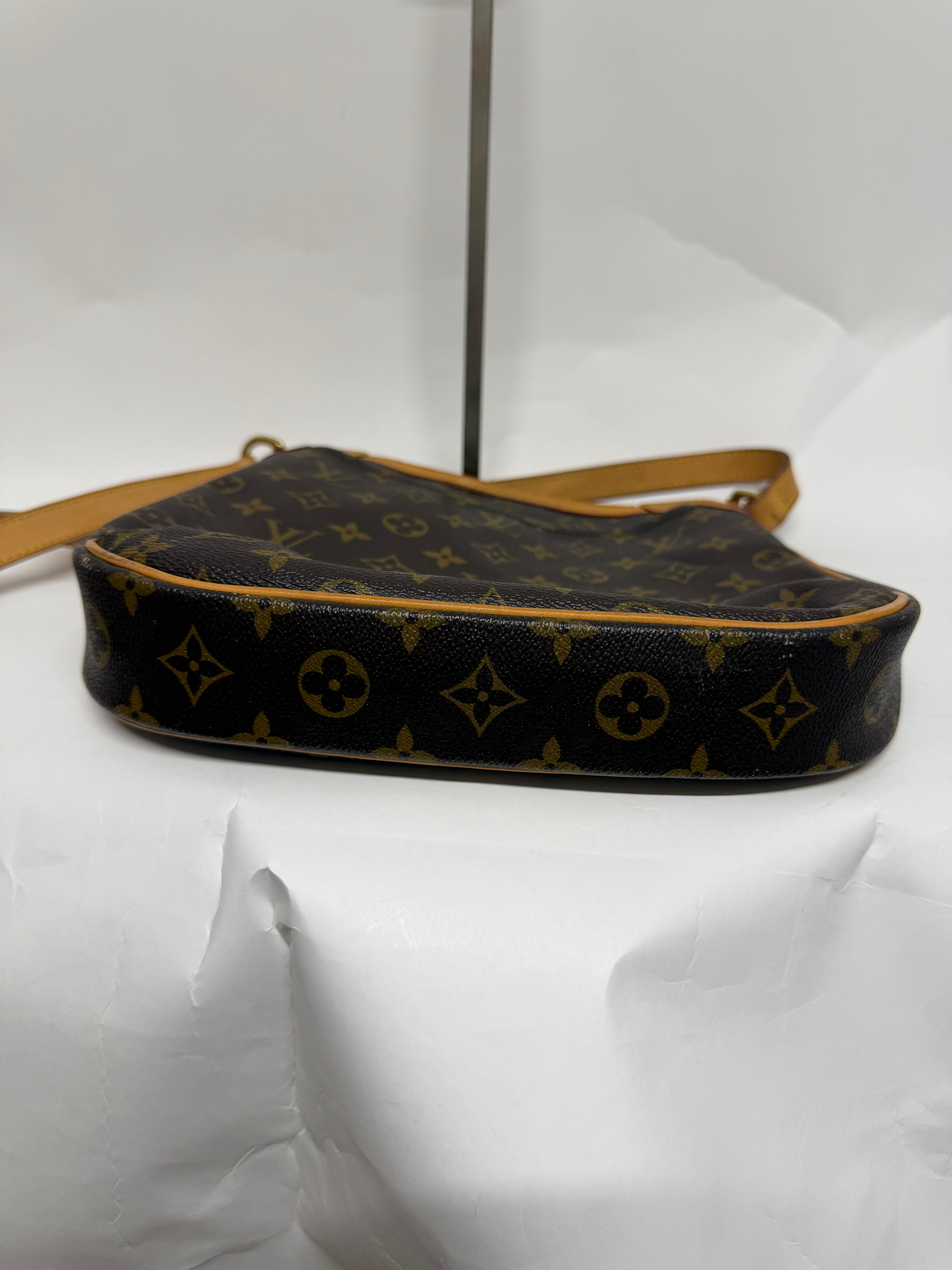 Louis Vuitton Odéon bandolera Monogram