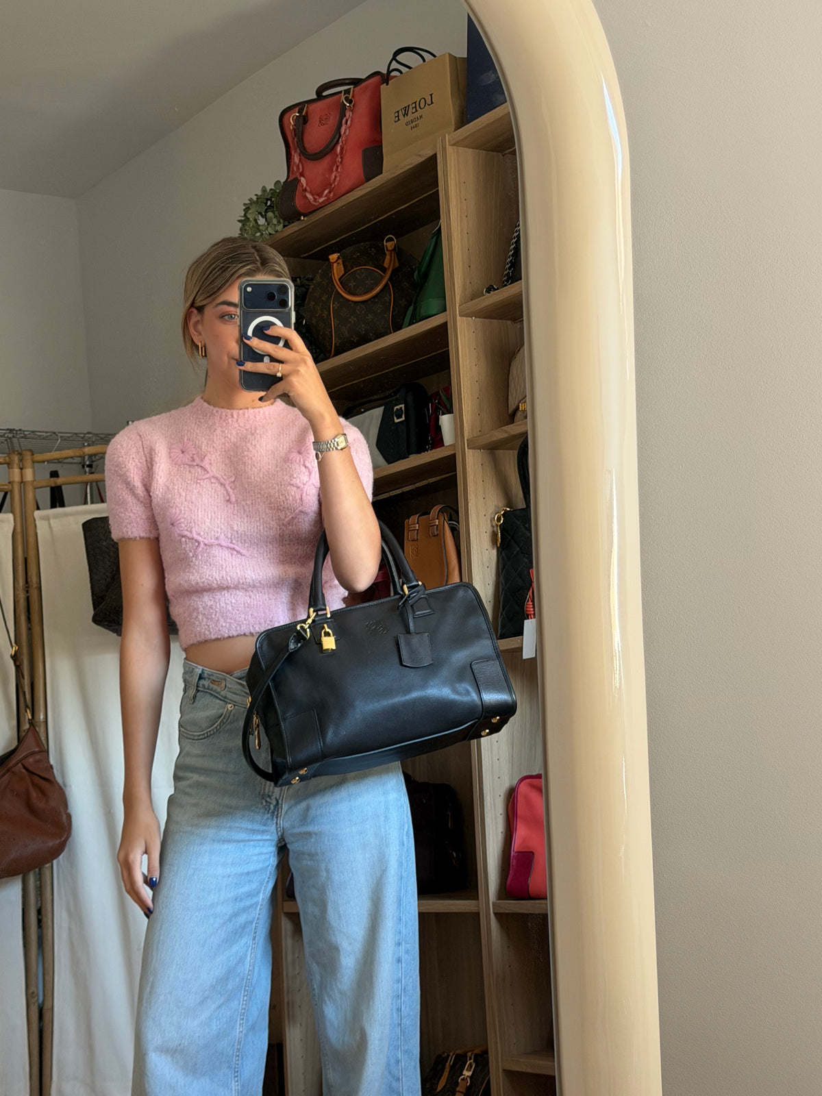 Loewe Amazona 36 Piel Negra Herrajes Dorados