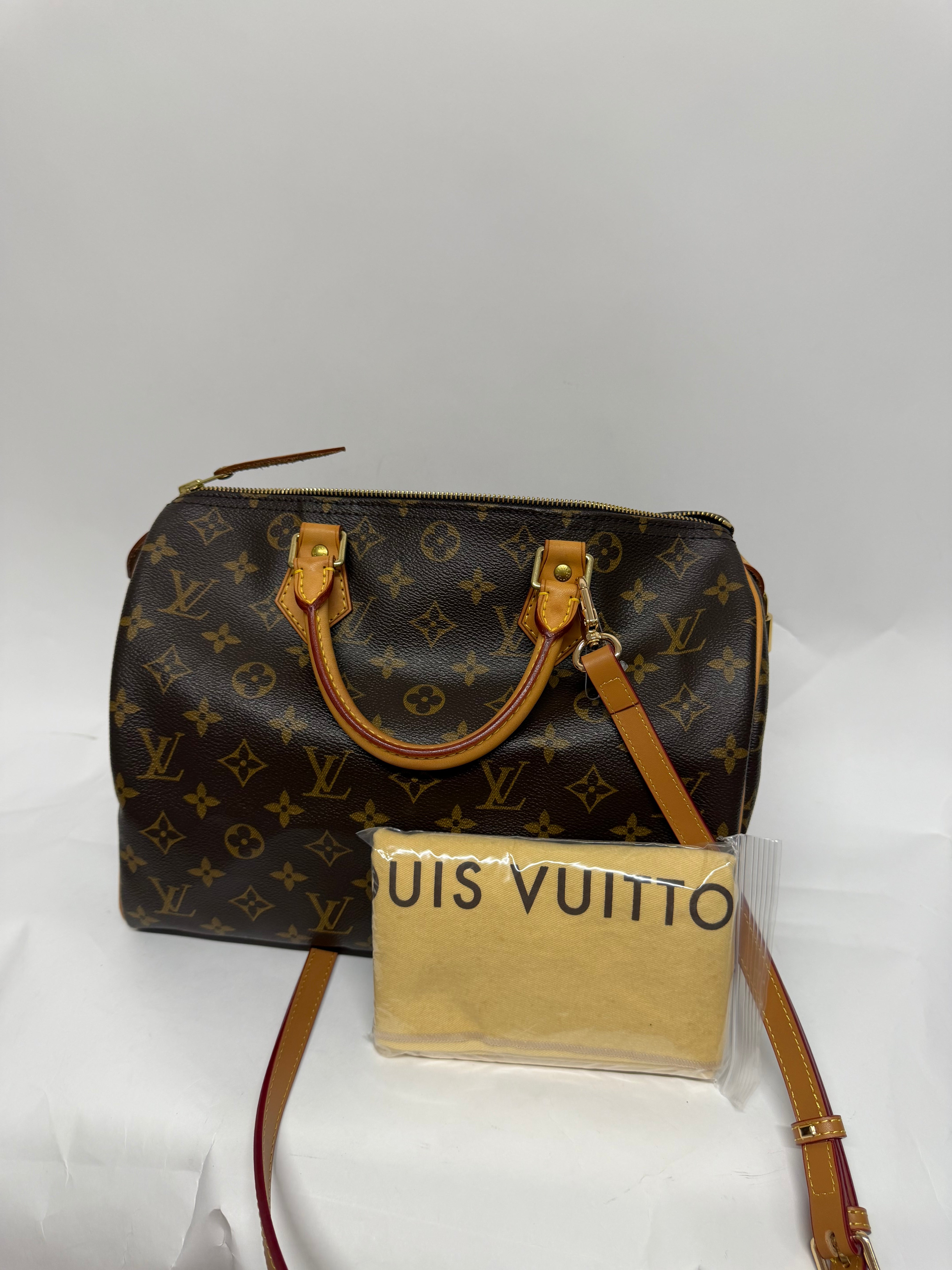 Louis Vuitton Speedy 30 Monogram AA0057