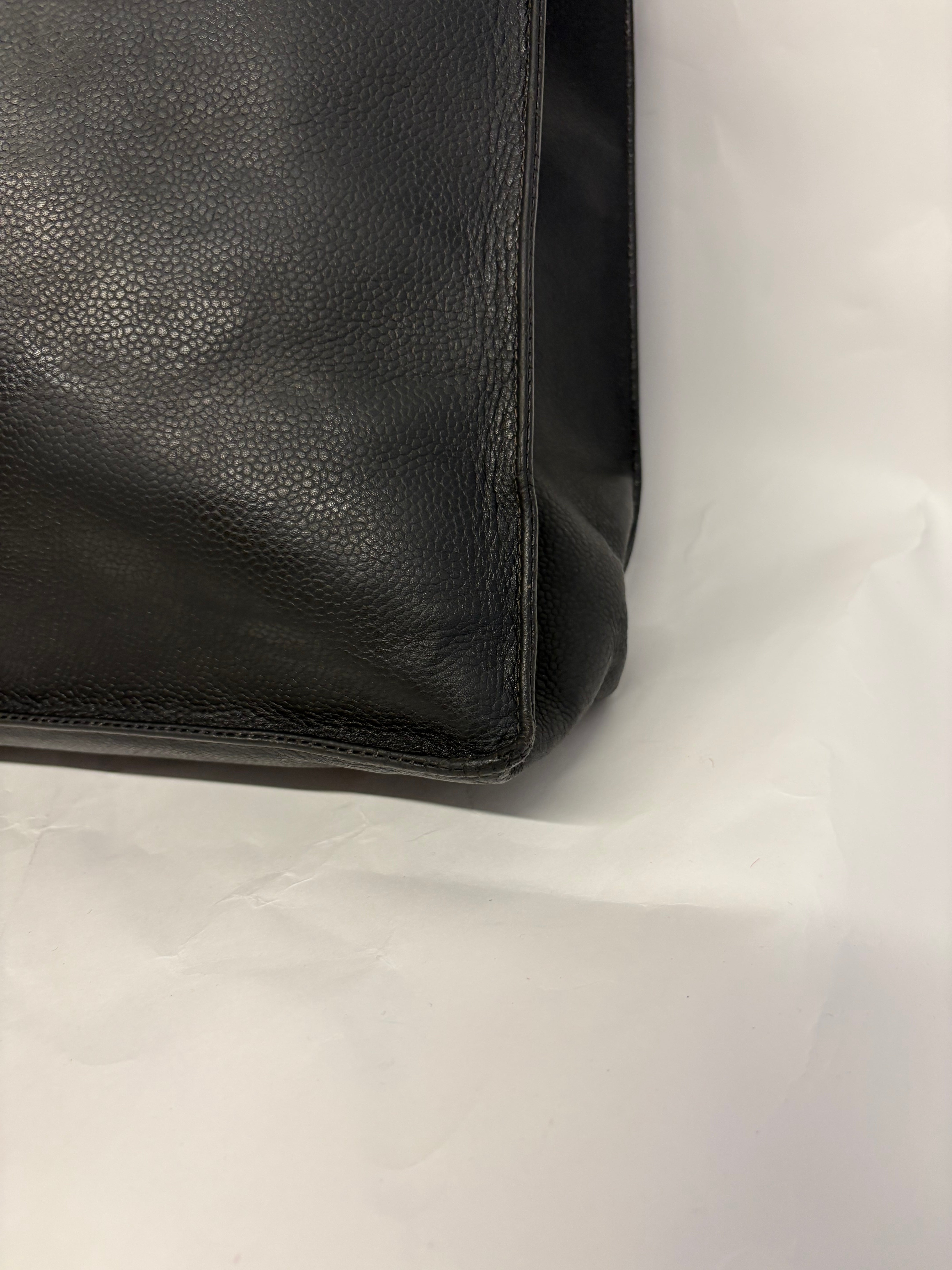 Chanel CC Caviar Tote Bag Negro Vintage