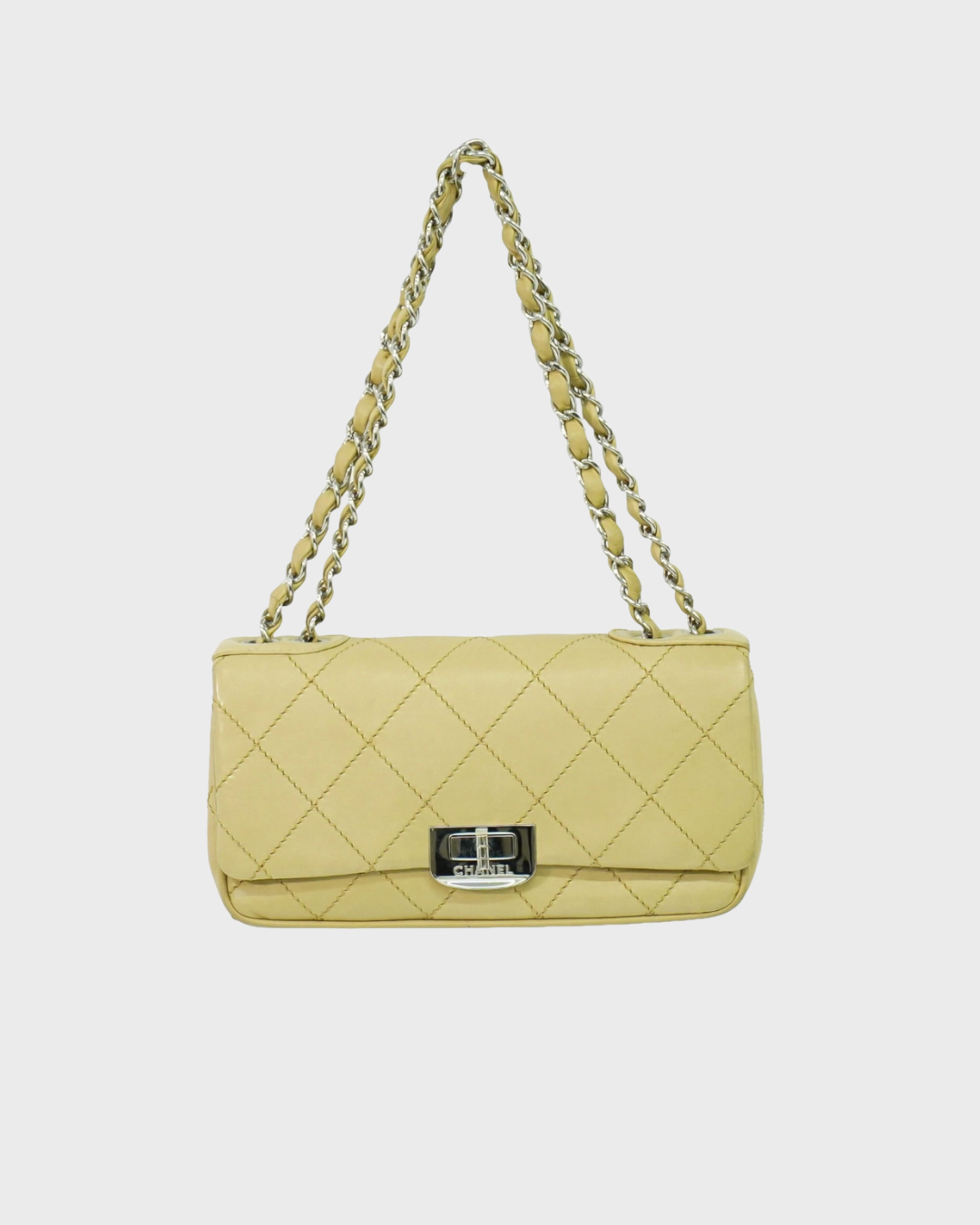 Chanel Wild Stitch en cuero beige