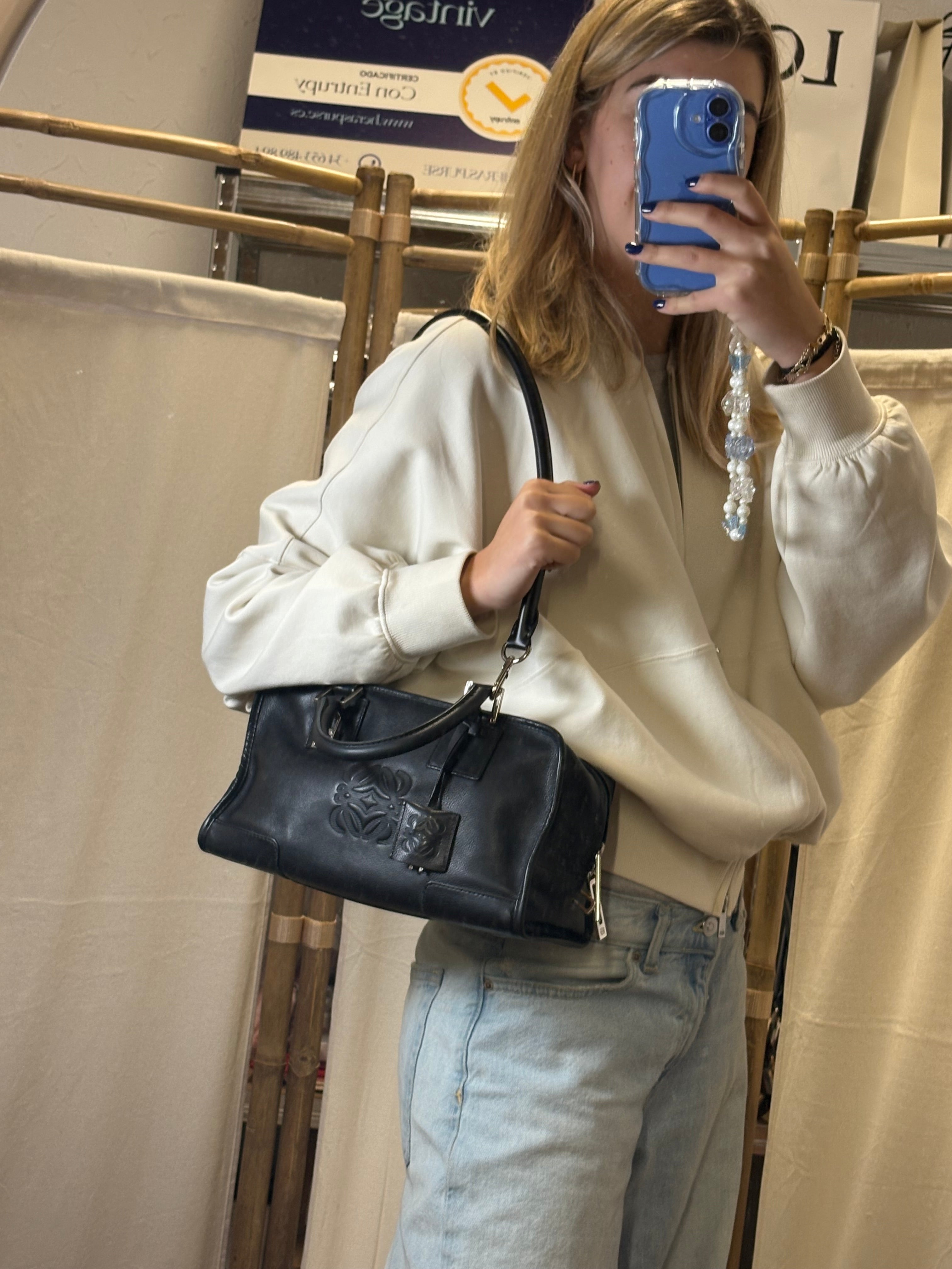 Loewe amazona 30 negro y plata con bandolera