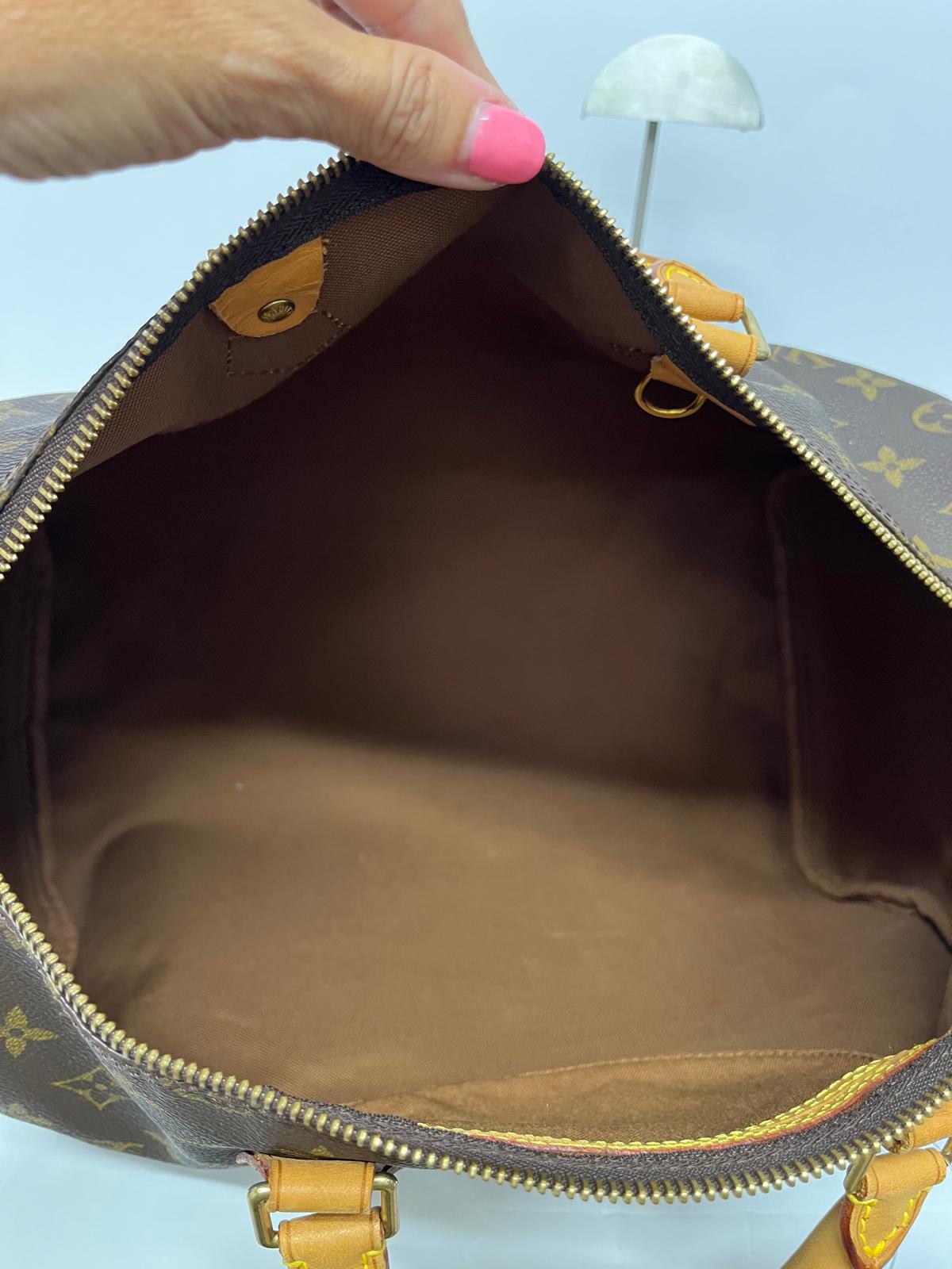 Louis Vuitton Speedy 35 Monogram MB0052