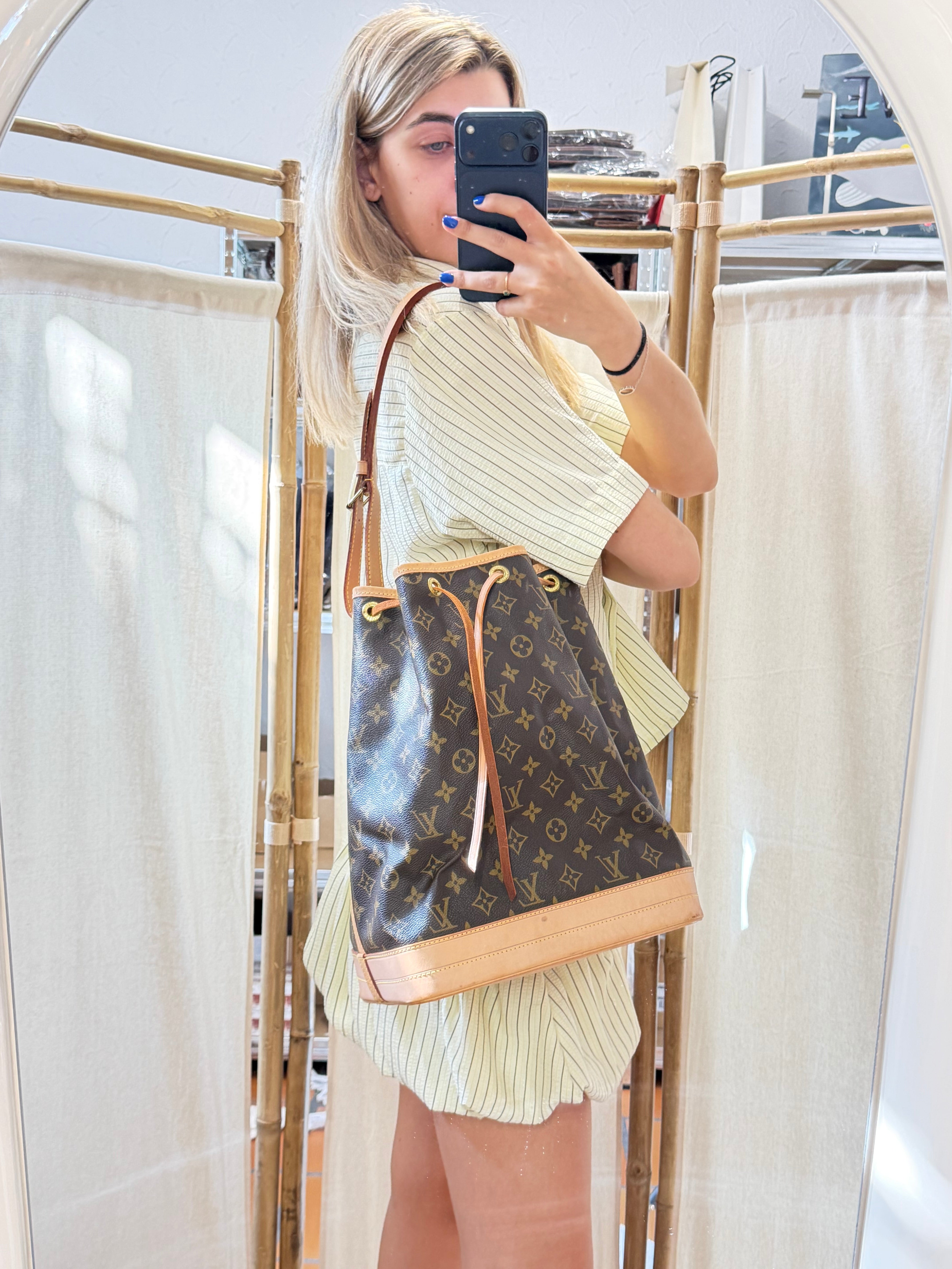 Louis Vuitton Noé clásico grande Monogram