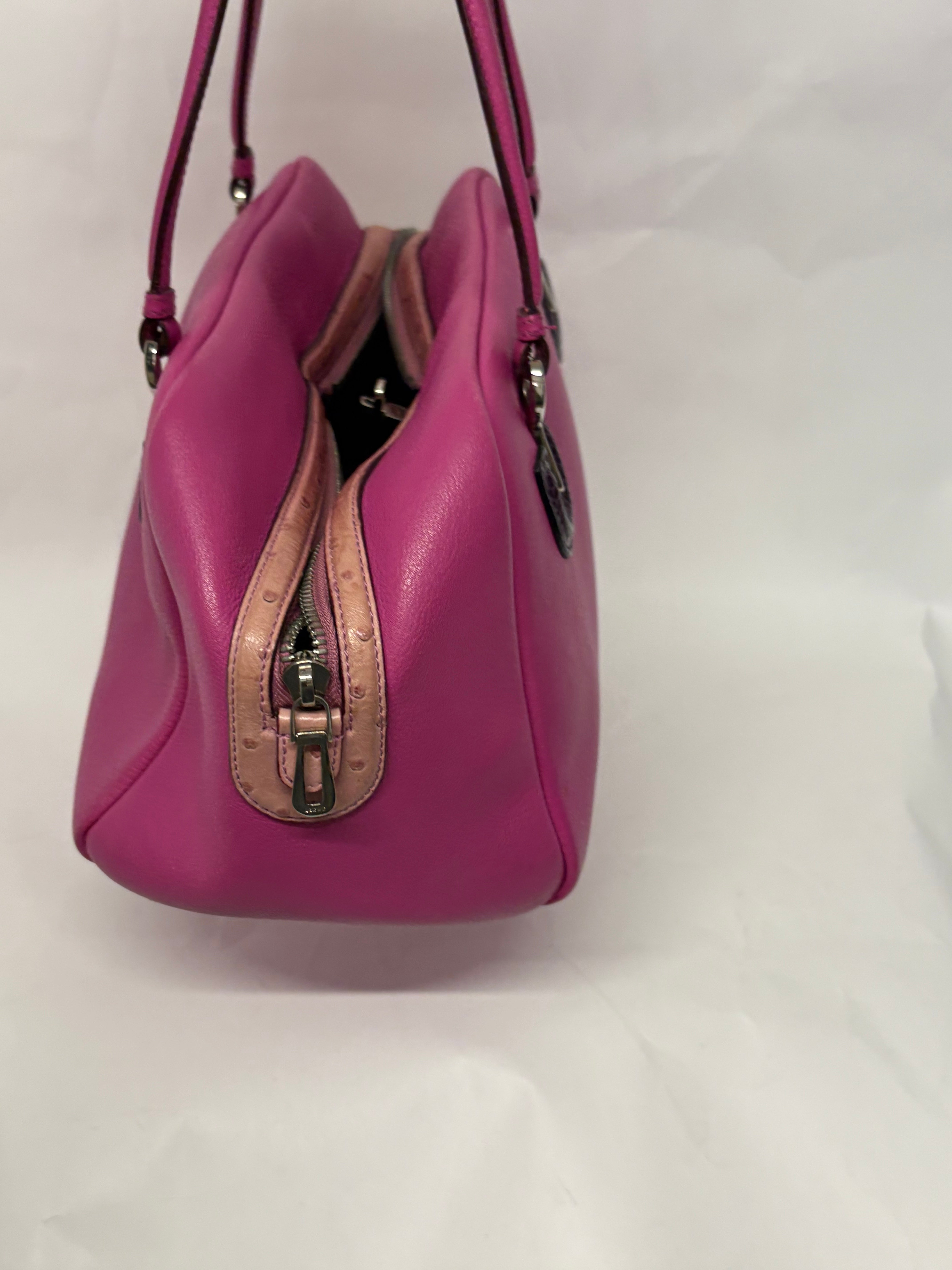 Loewe Bolso Vintage Fucsia Piel con Detalles Exóticos