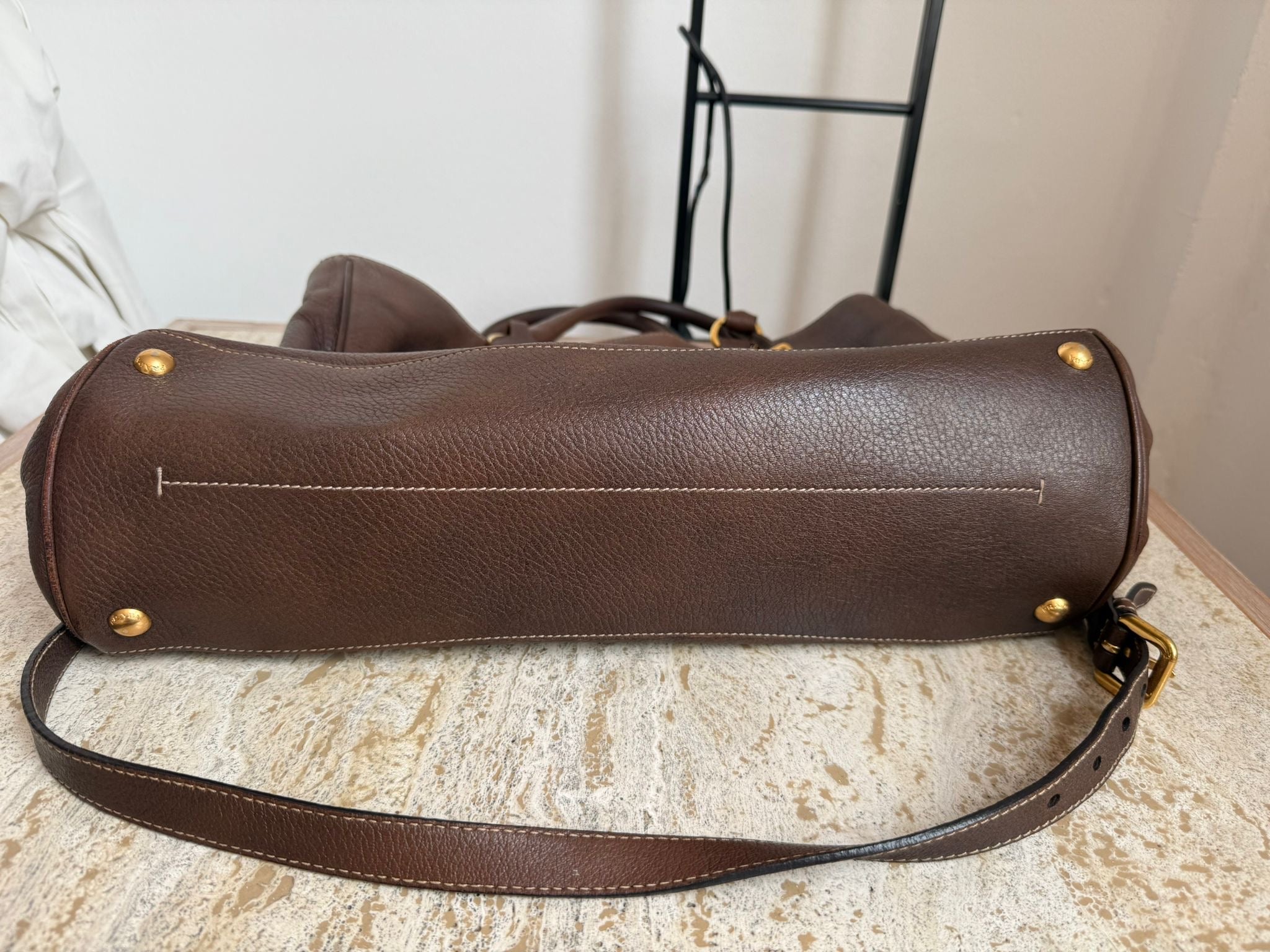 Prada Tote marrón en cuero con bandolera