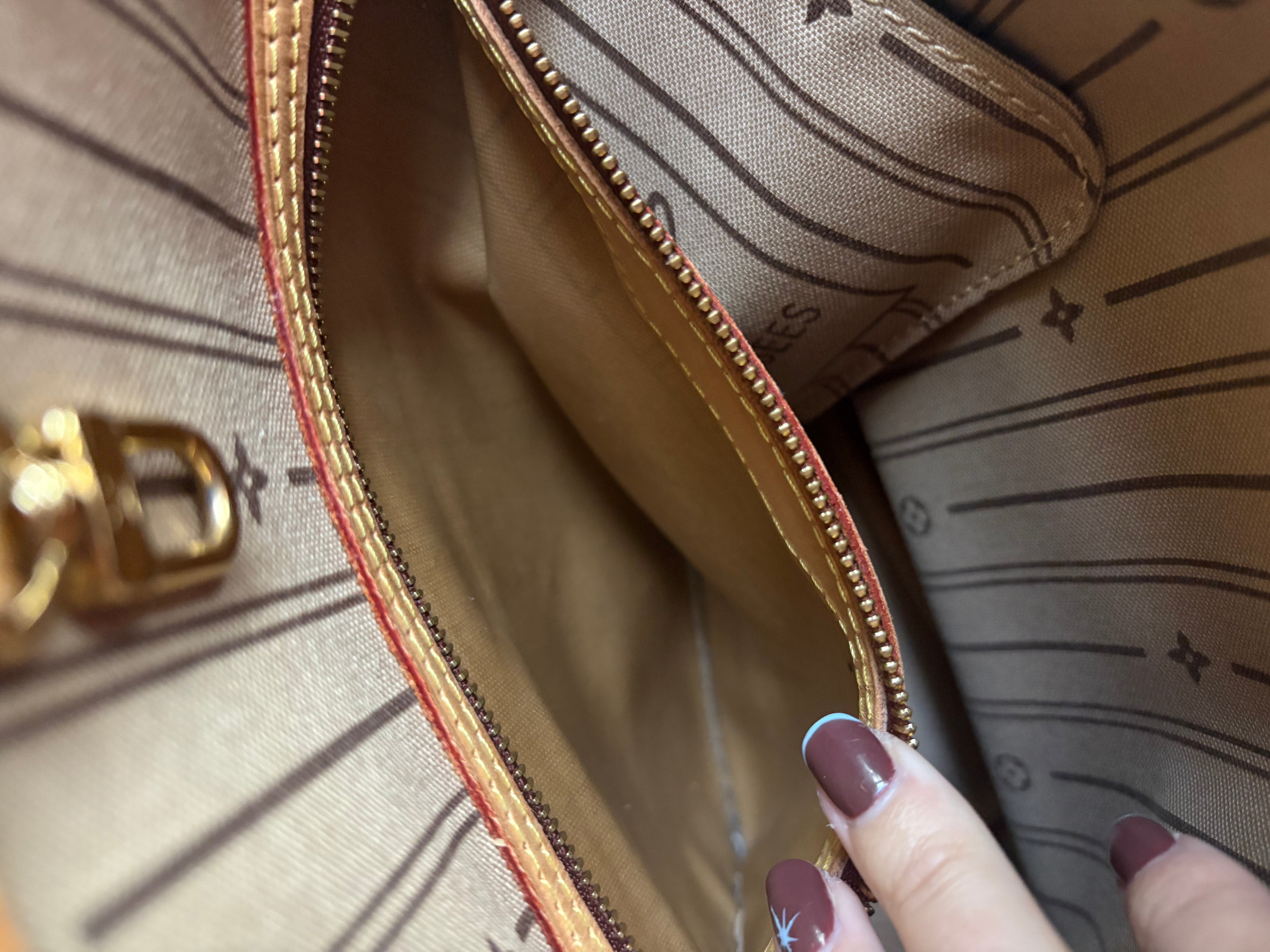 Louis Vuitton Neverfull PM Monogram