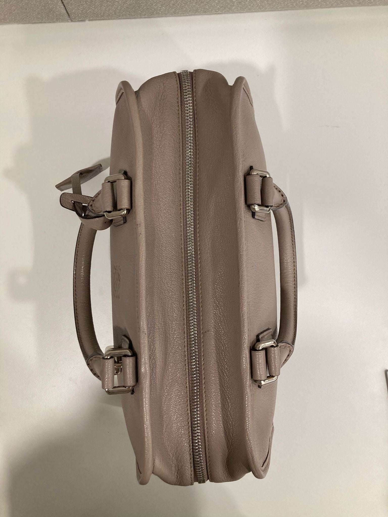 Loewe amazona 30 beige gris