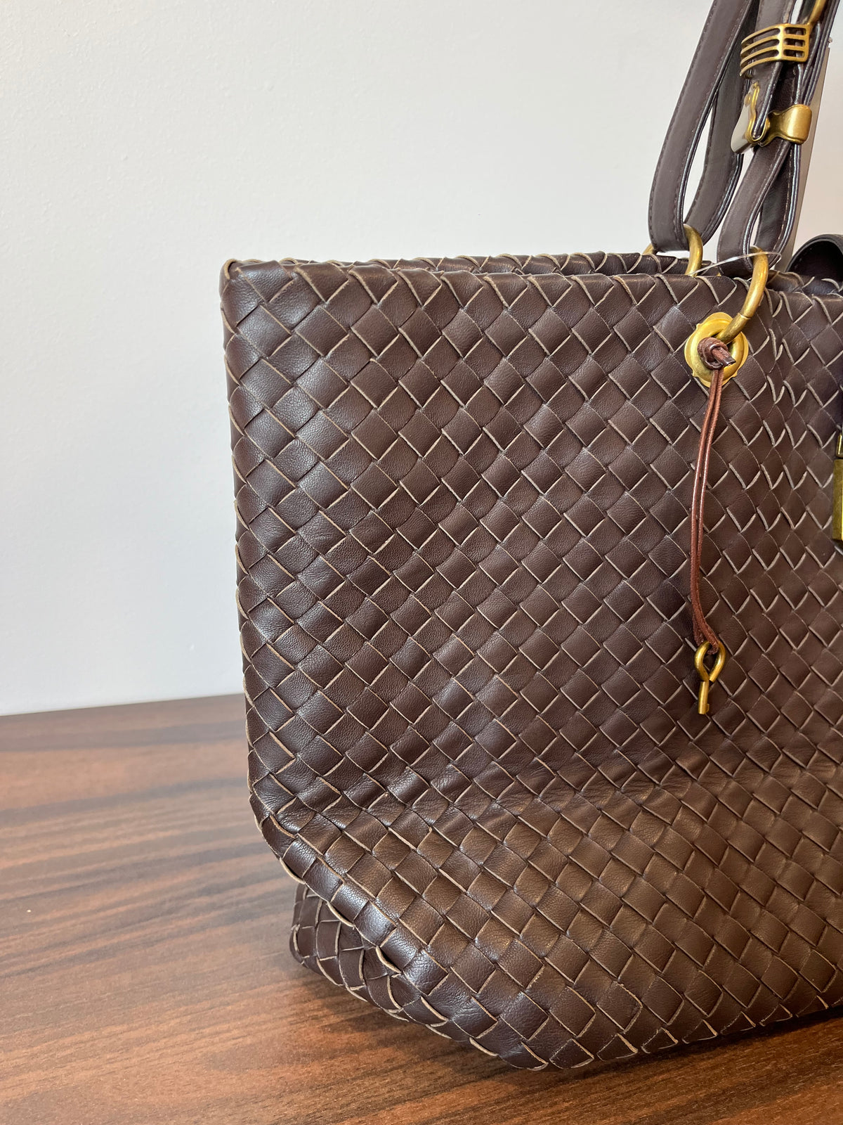 Bottega Veneta Capri Tote Grande Nappa Intrecciato Marrón