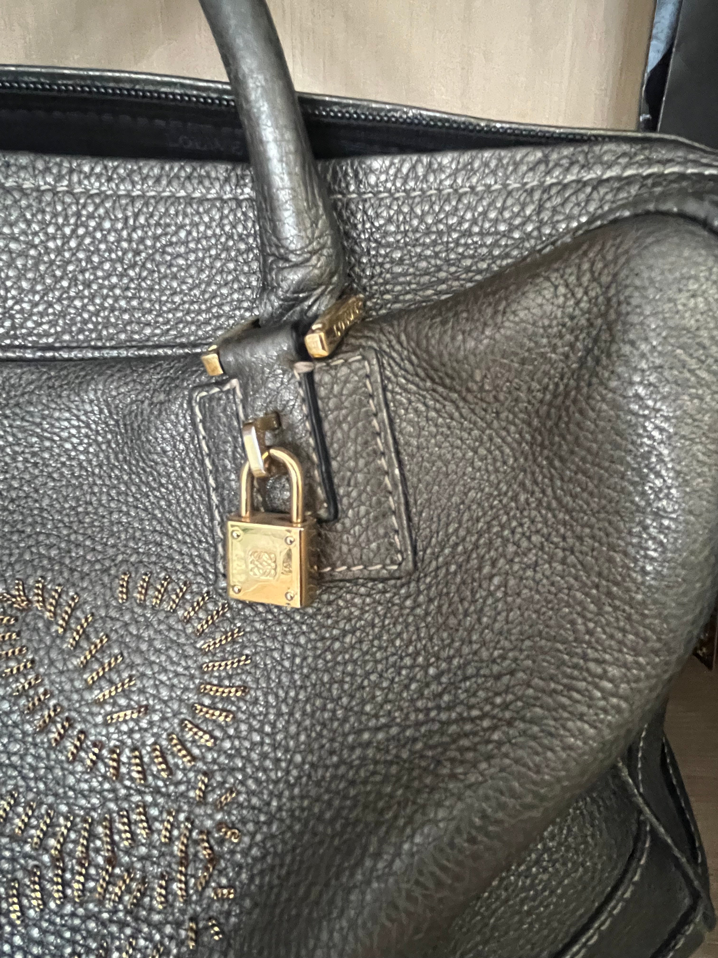 Loewe amazona 35 gris plata