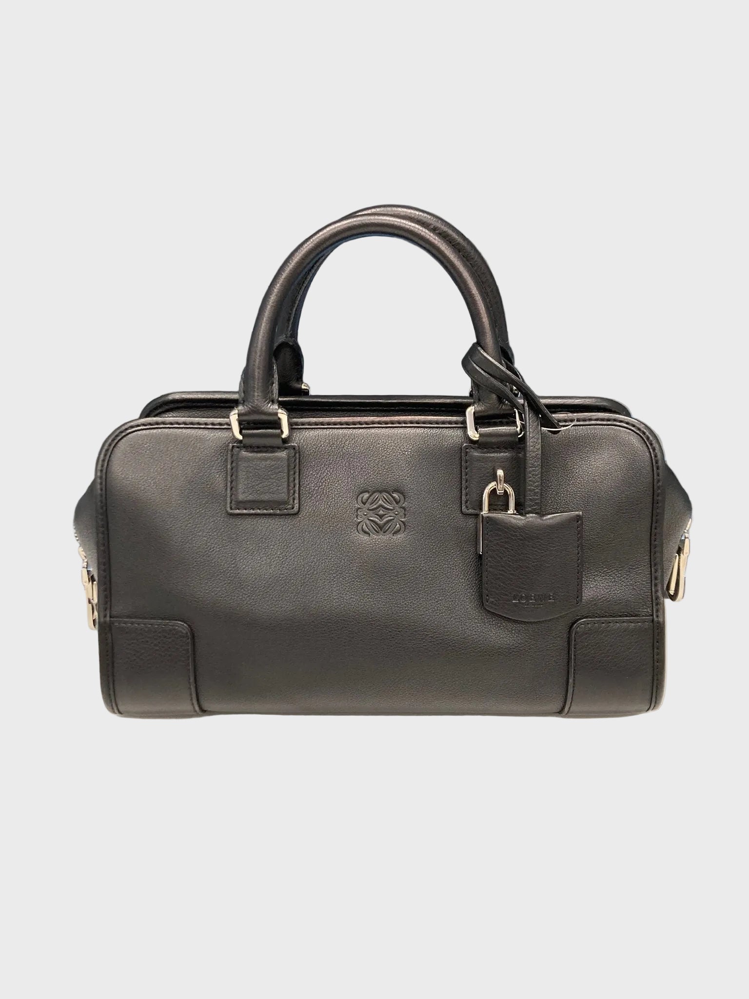 Loewe amazona 30 negro y plata