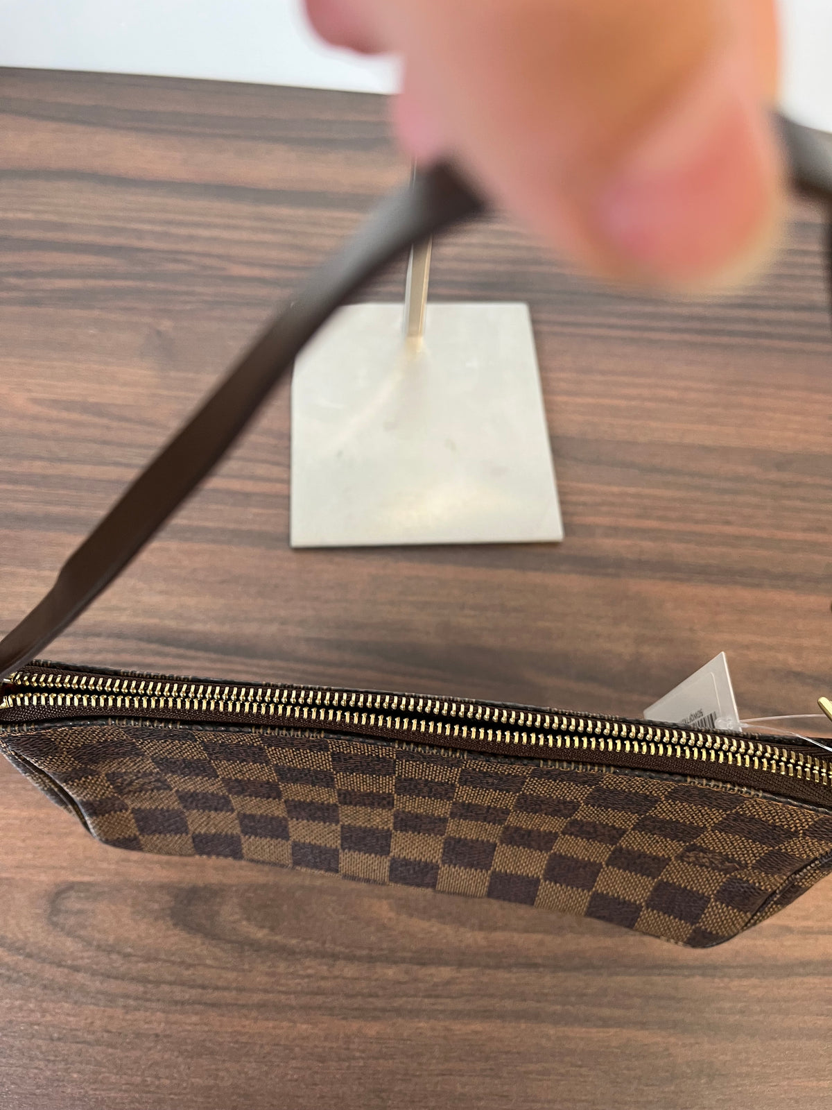 Louis Vuitton Pochette Accessoires Lona Damier Ébène