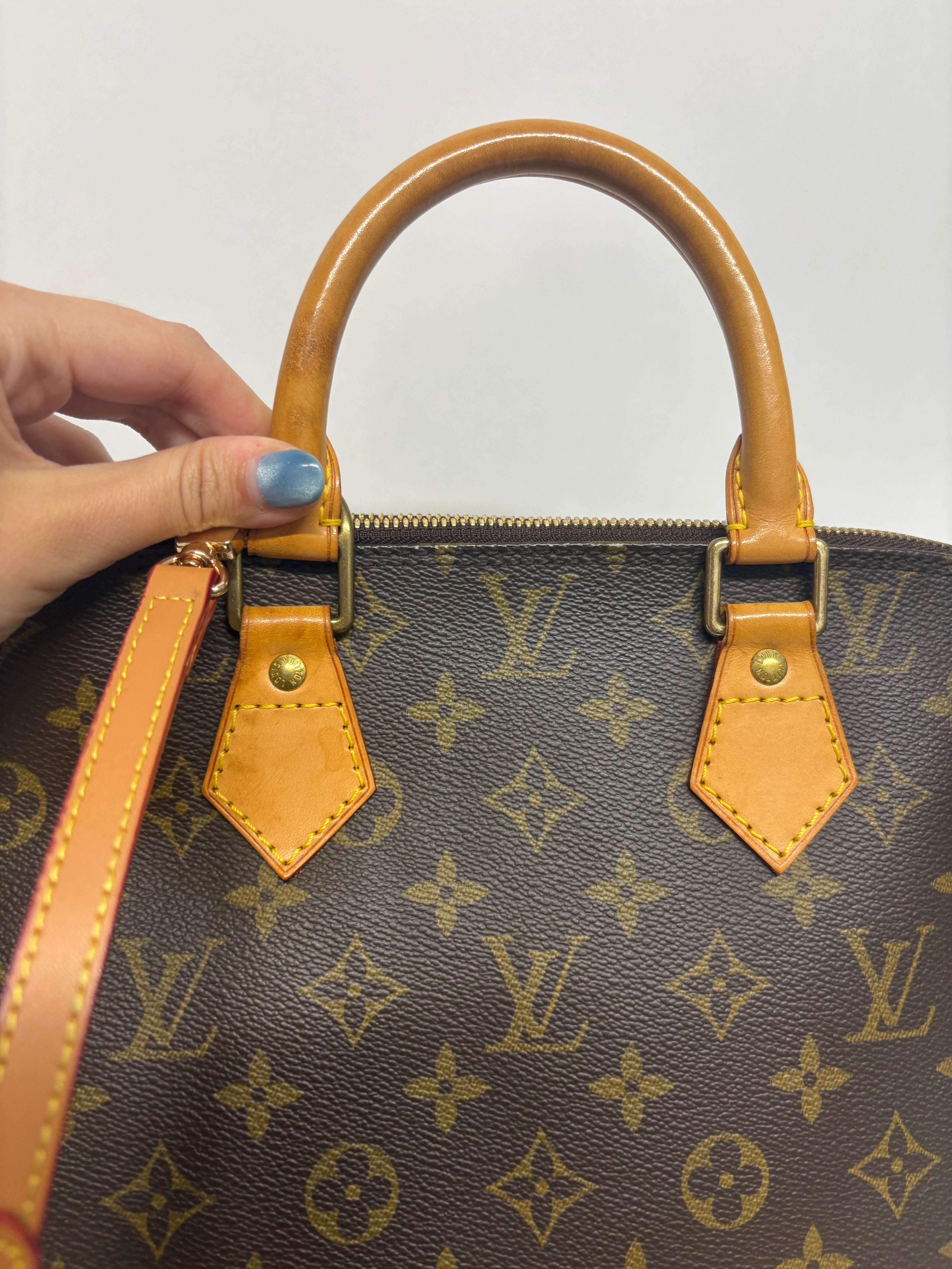 Louis Vuitton Alma PM Monogram
