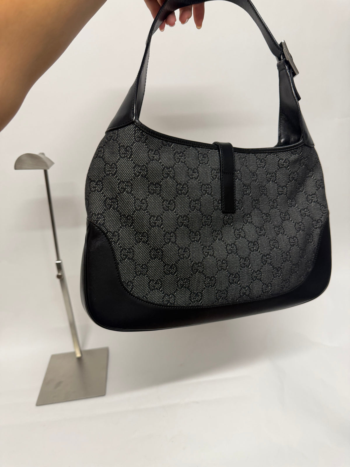 Gucci Jackie Mediano GG Negro Herrajes Plateados