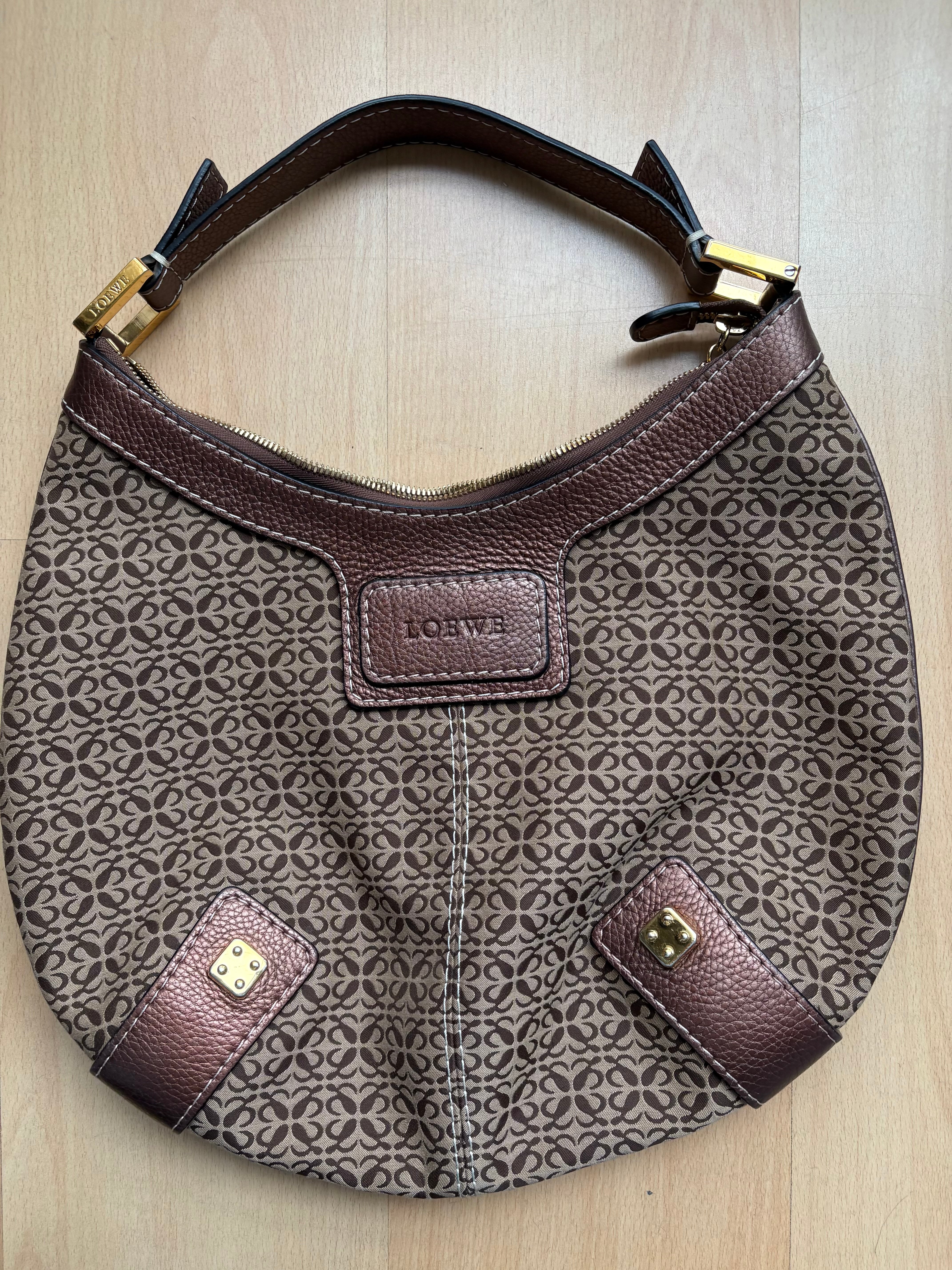 Loewe joyce vintage