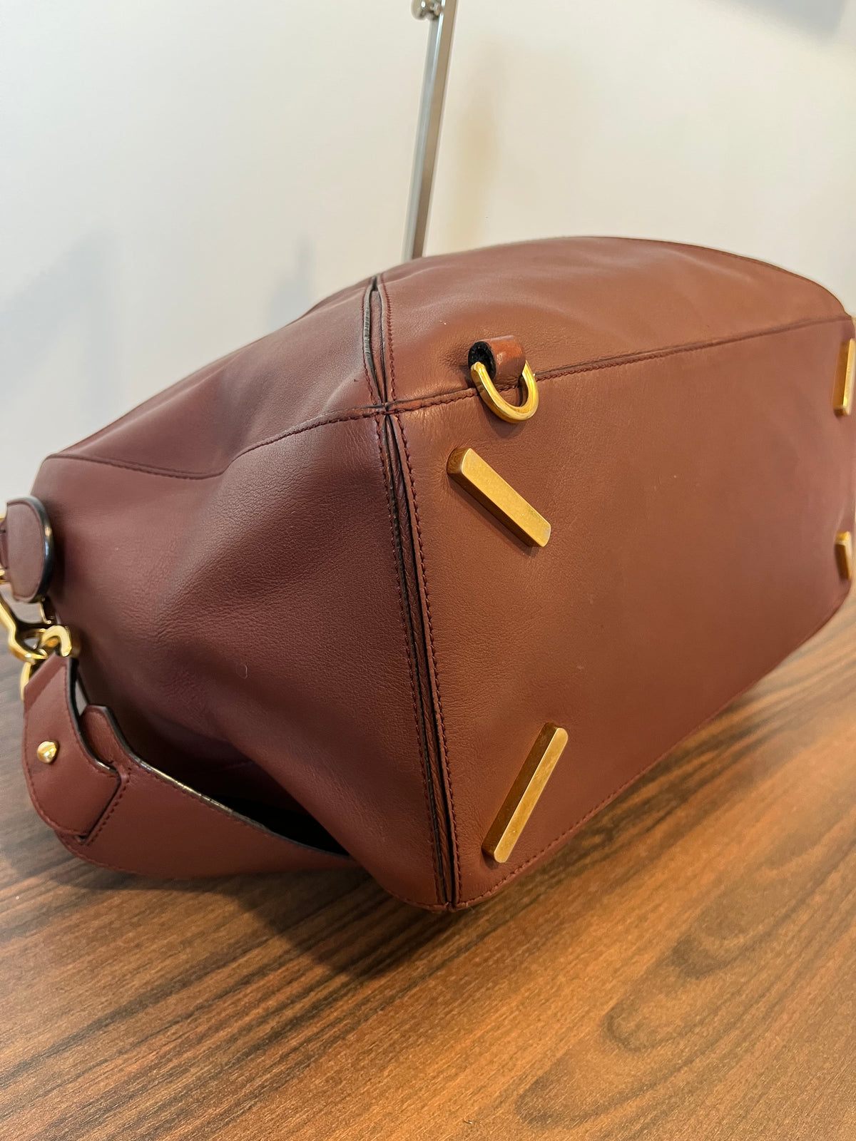 Loewe Puzzle Grande Piel Marrón Oscuro Teja · Herrajes Dorados · con Bandolera