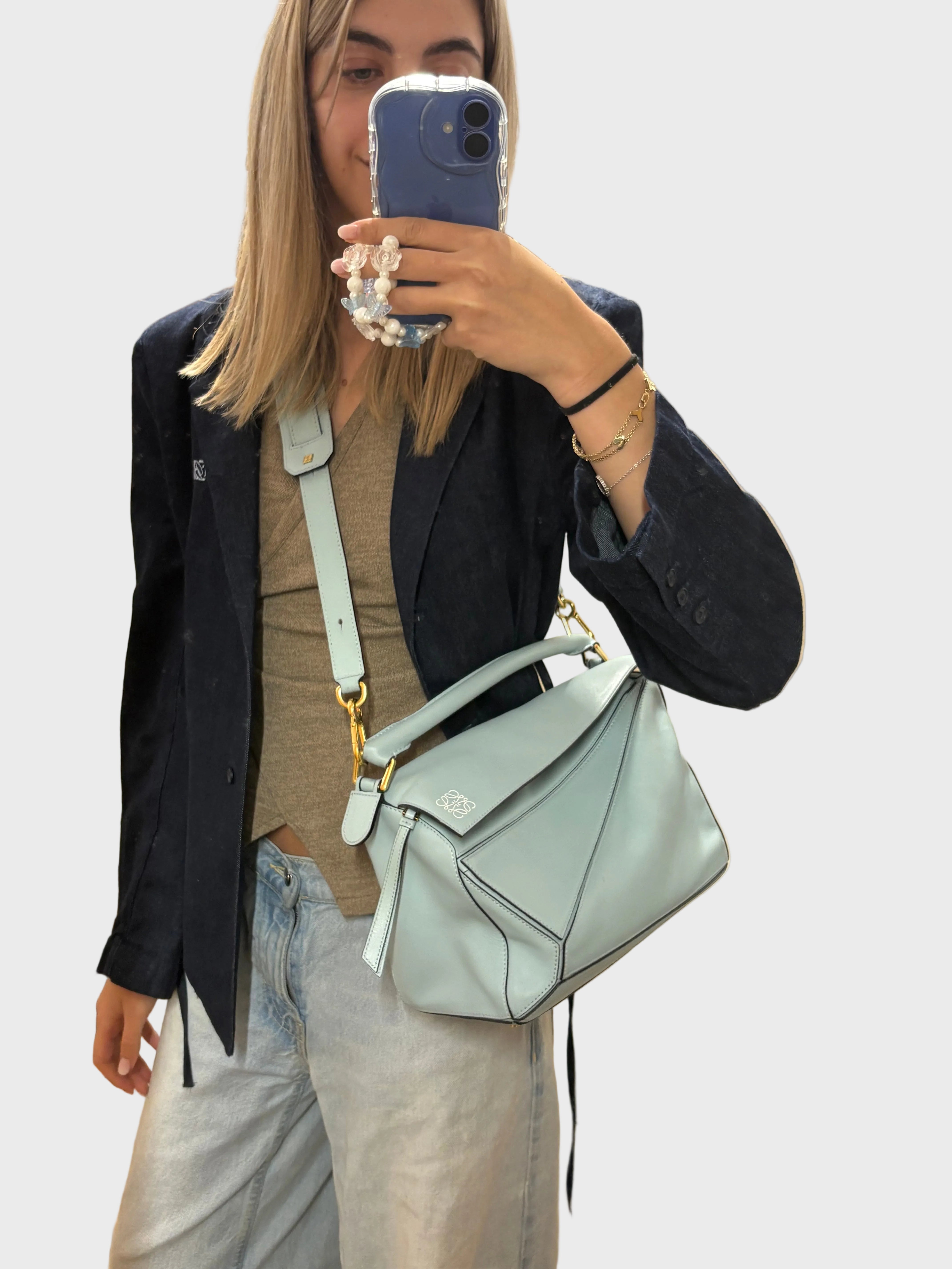 Loewe puzzle bag mediano sky baby blue