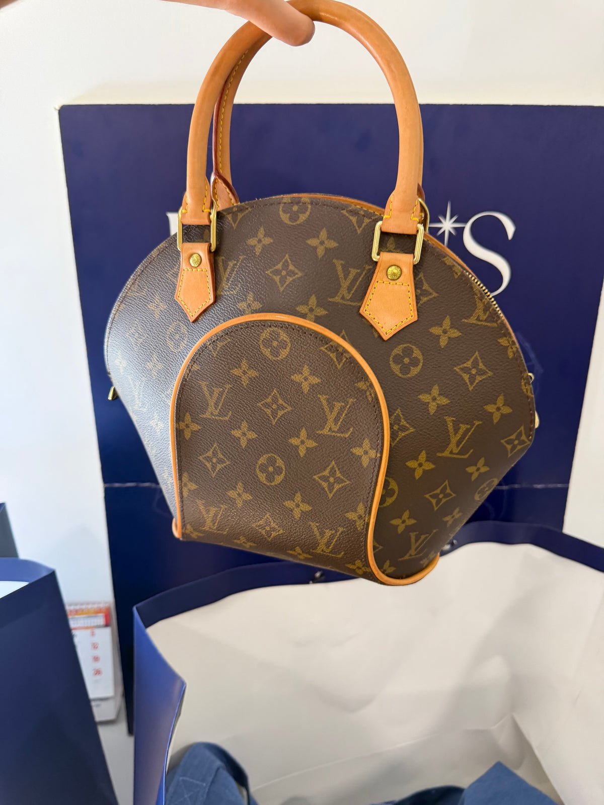 Louis Vuitton Ellipse PM Monogram