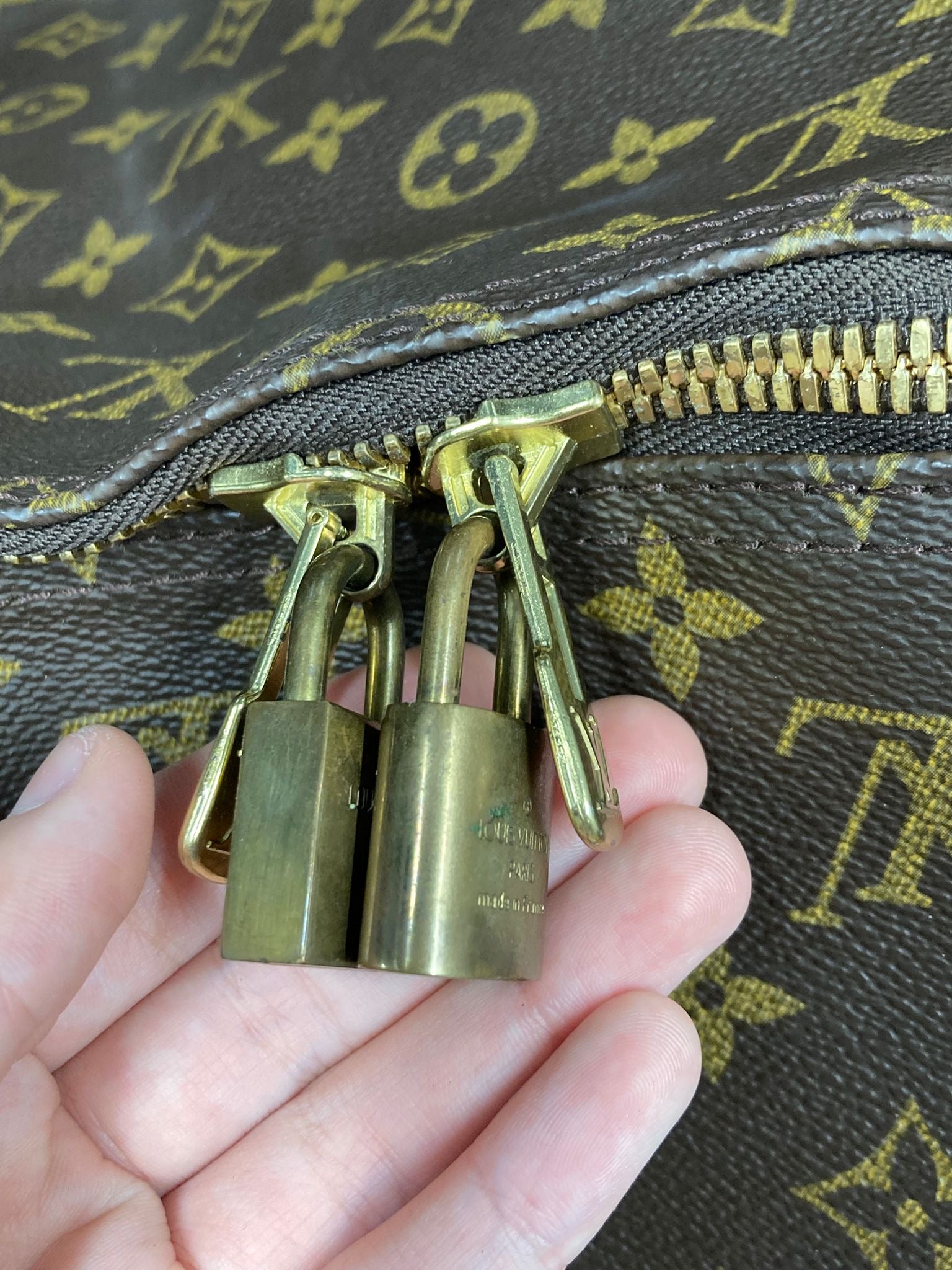 Louis Vuitton keepall 55 monogram canvas
