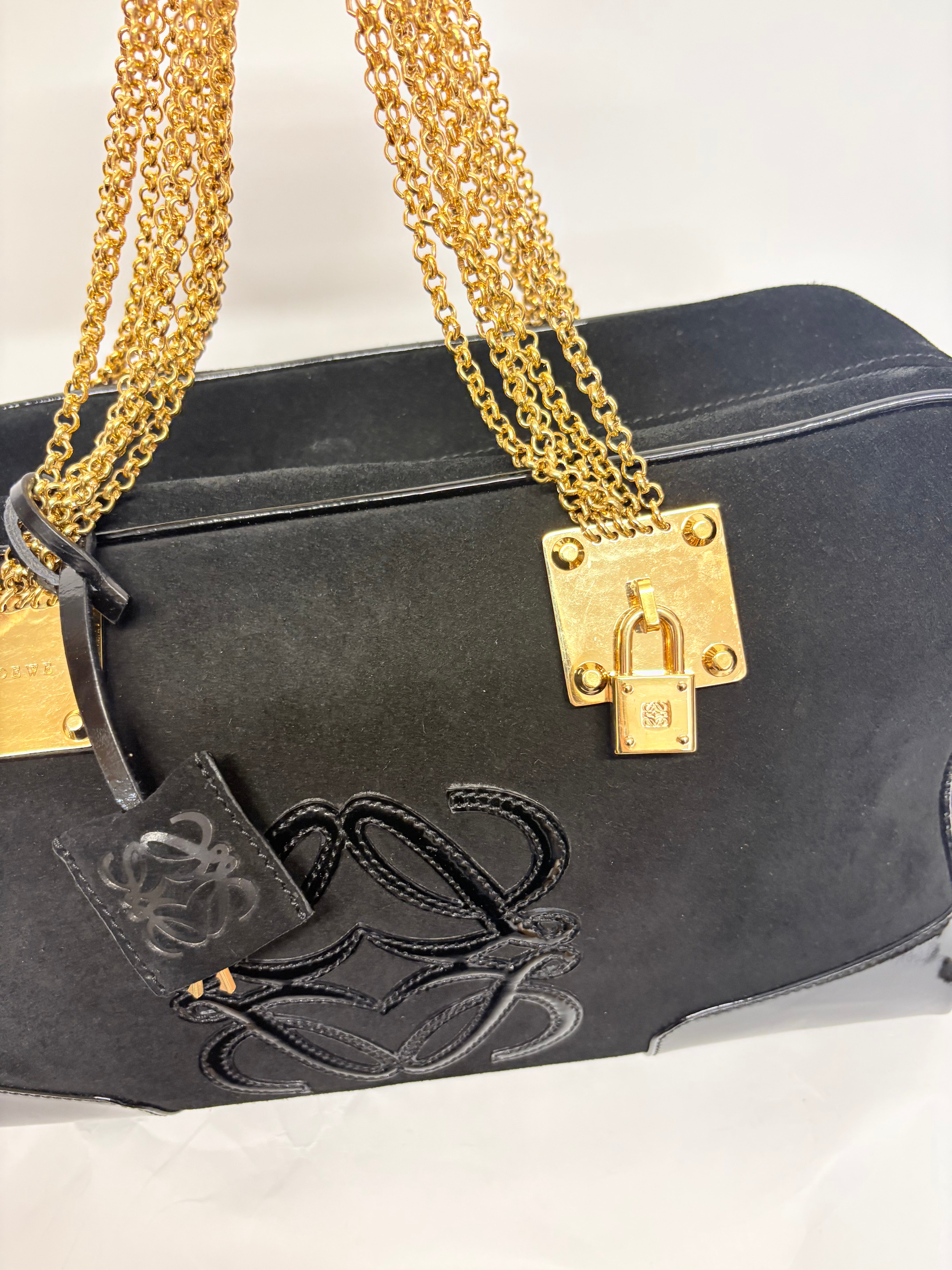 Loewe Amazona 36 Joya Ante y Charol Negro – Edición Especial Vintage