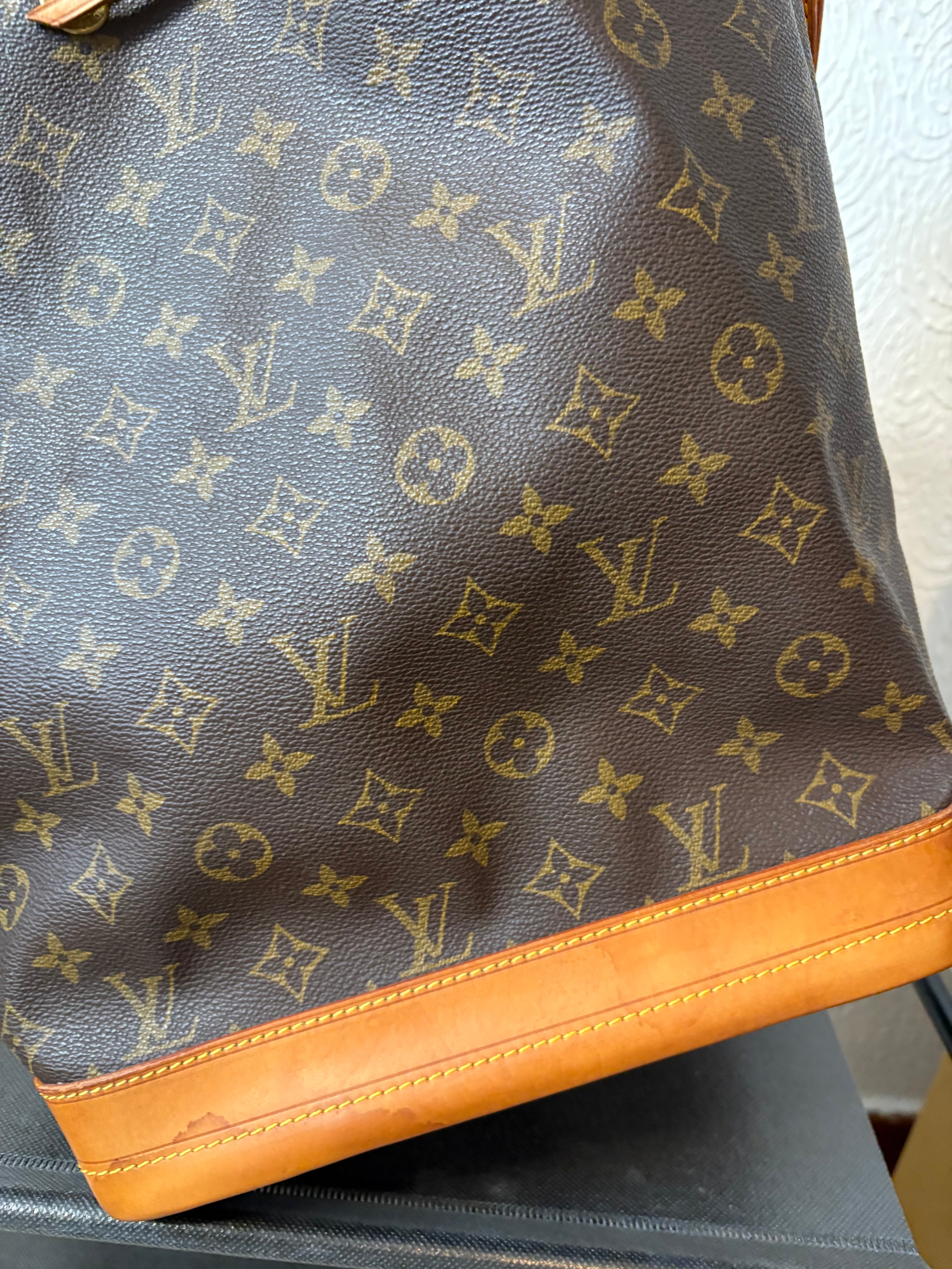 Louis Vuitton Noe clásico monogram canvas