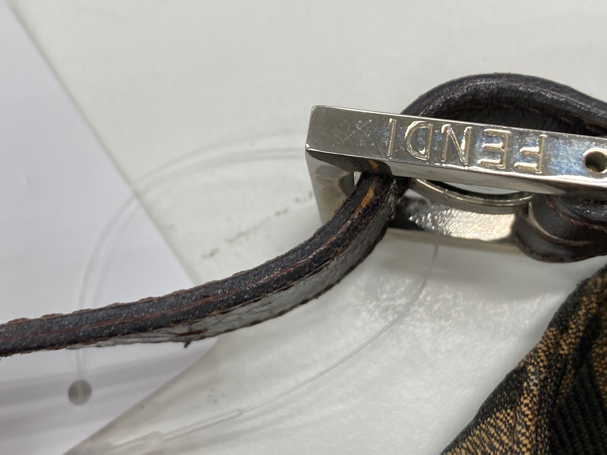 Fendi baguette clásica vintage marrón zucca