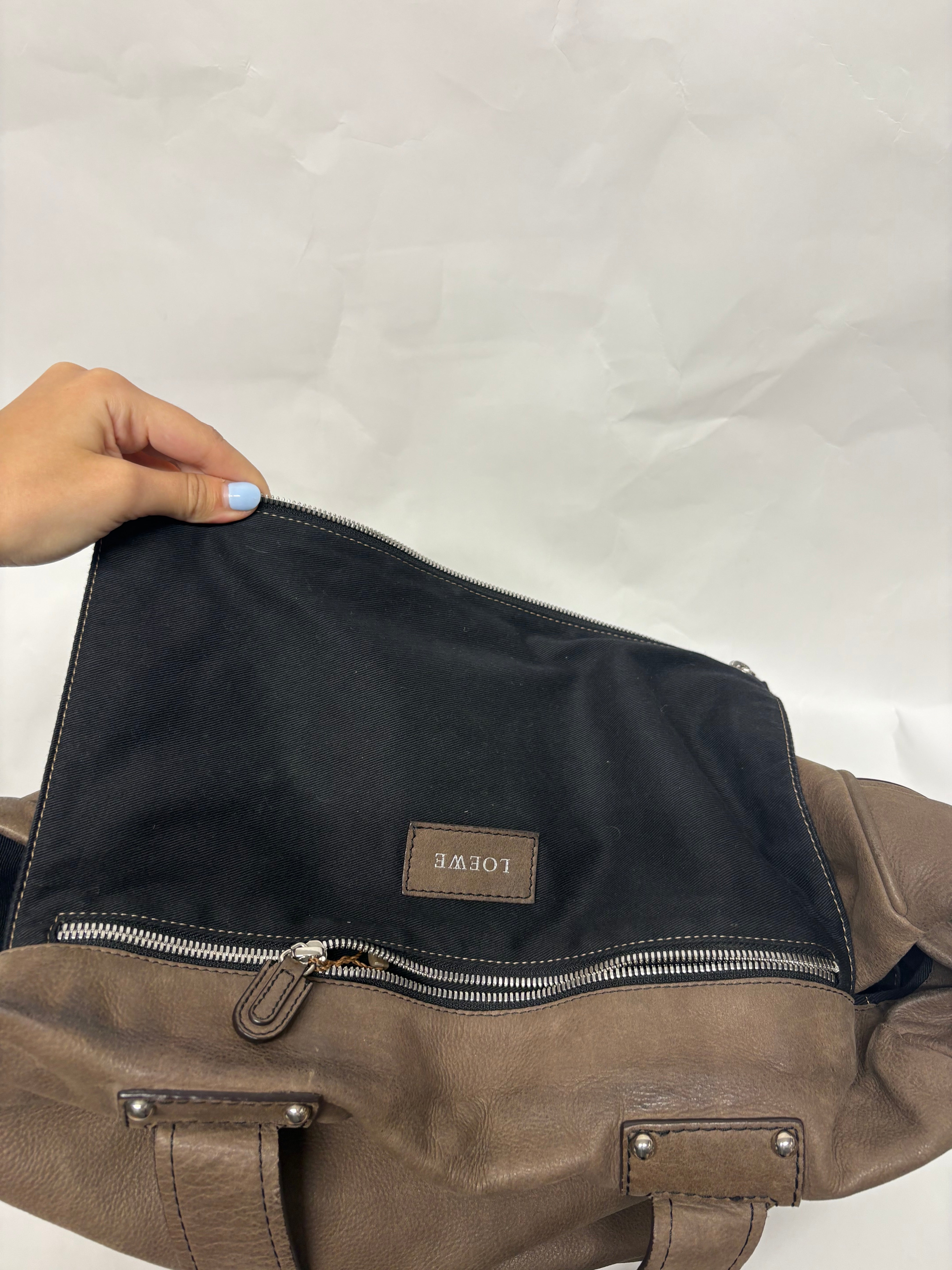 Loewe Tote Grande Piel Taupe Anagram con correa borlas extra