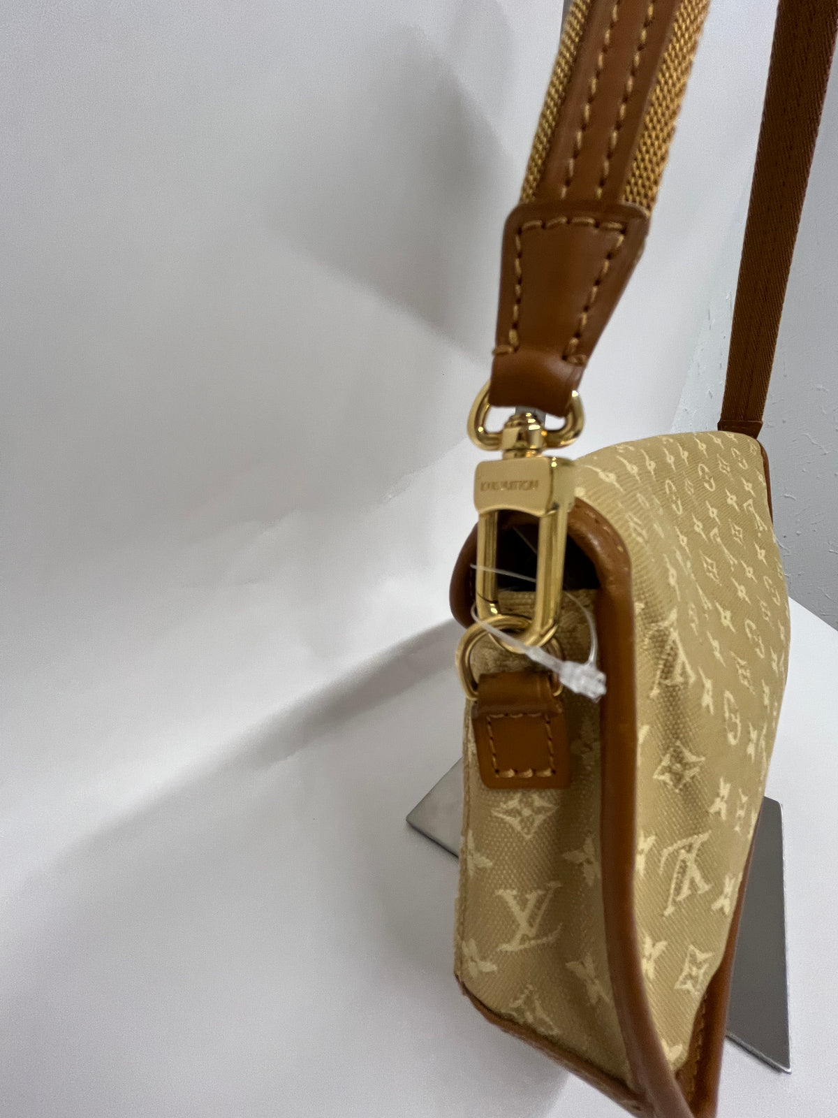 Louis Vuitton Marjorie Mini Lin Monogram Beige