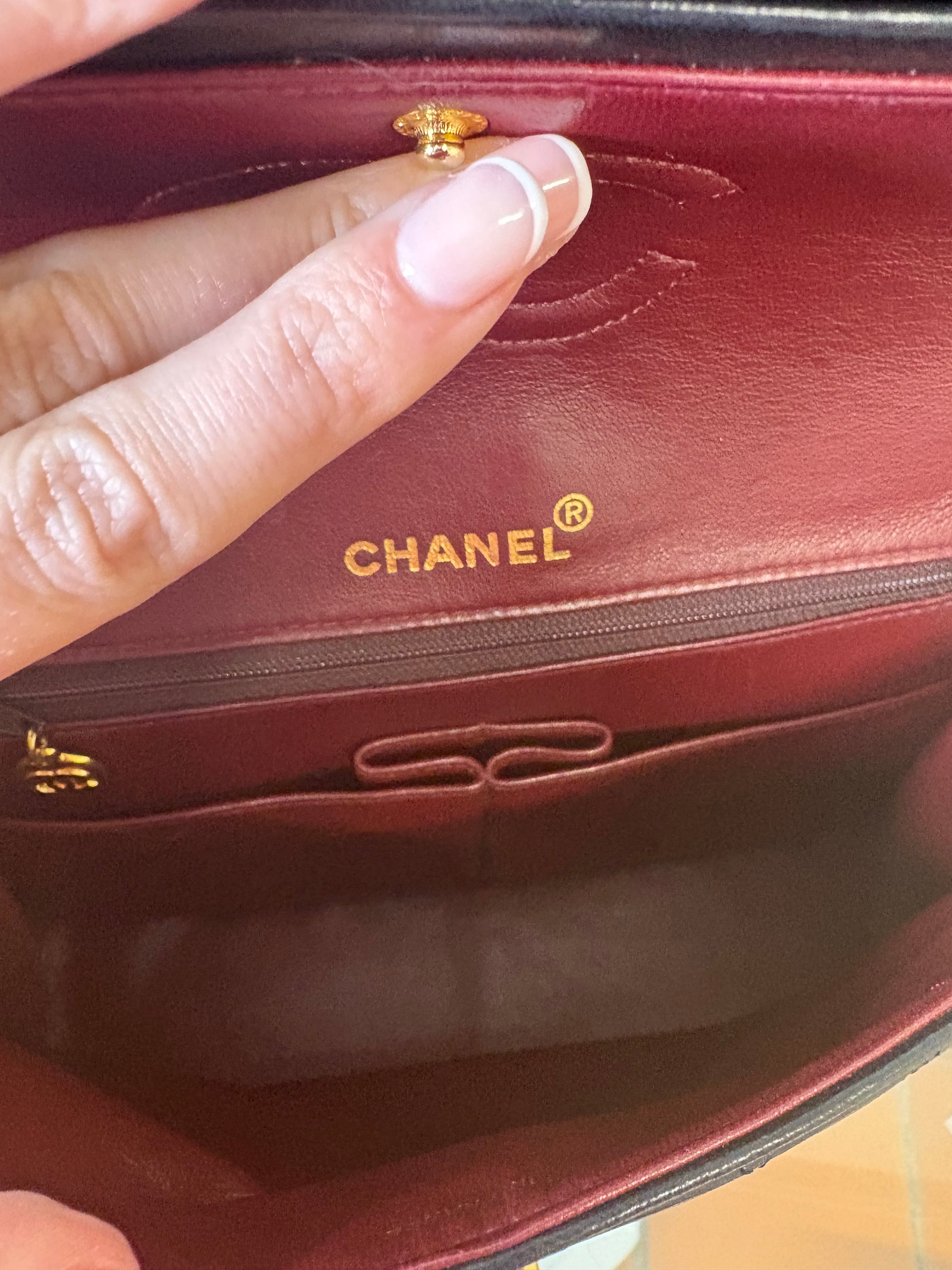 Chanel timeless 25 double flap matelassé negro – serie 1