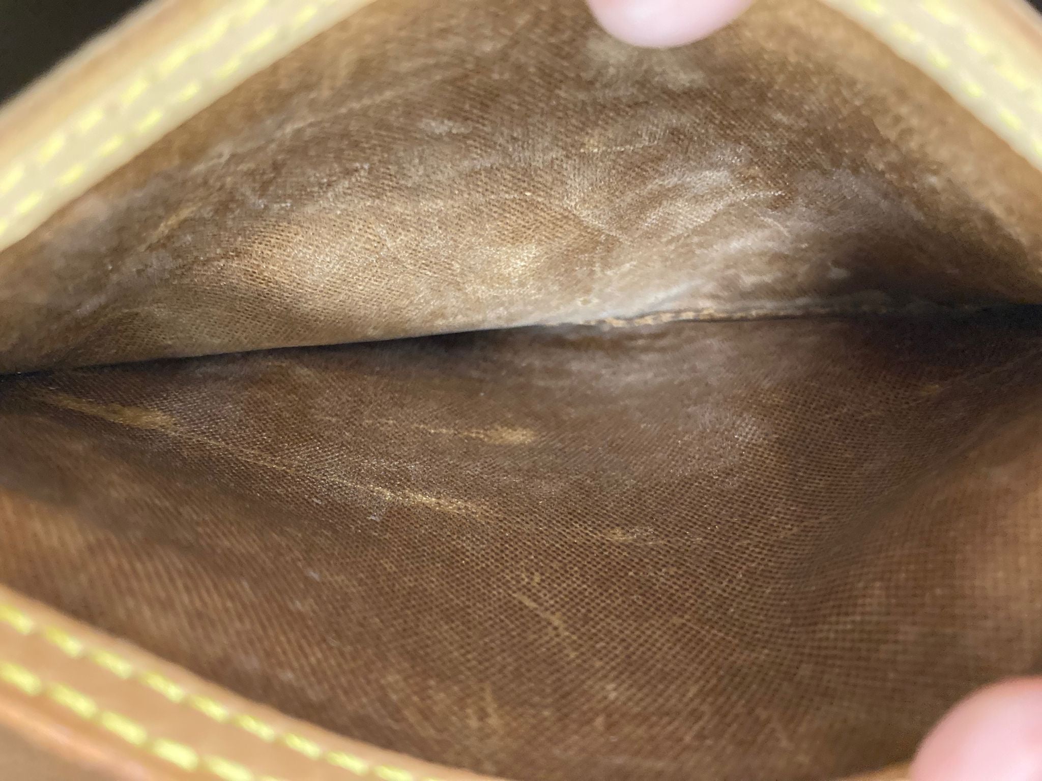 Louis Vuitton Speedy 35 monogram canvas