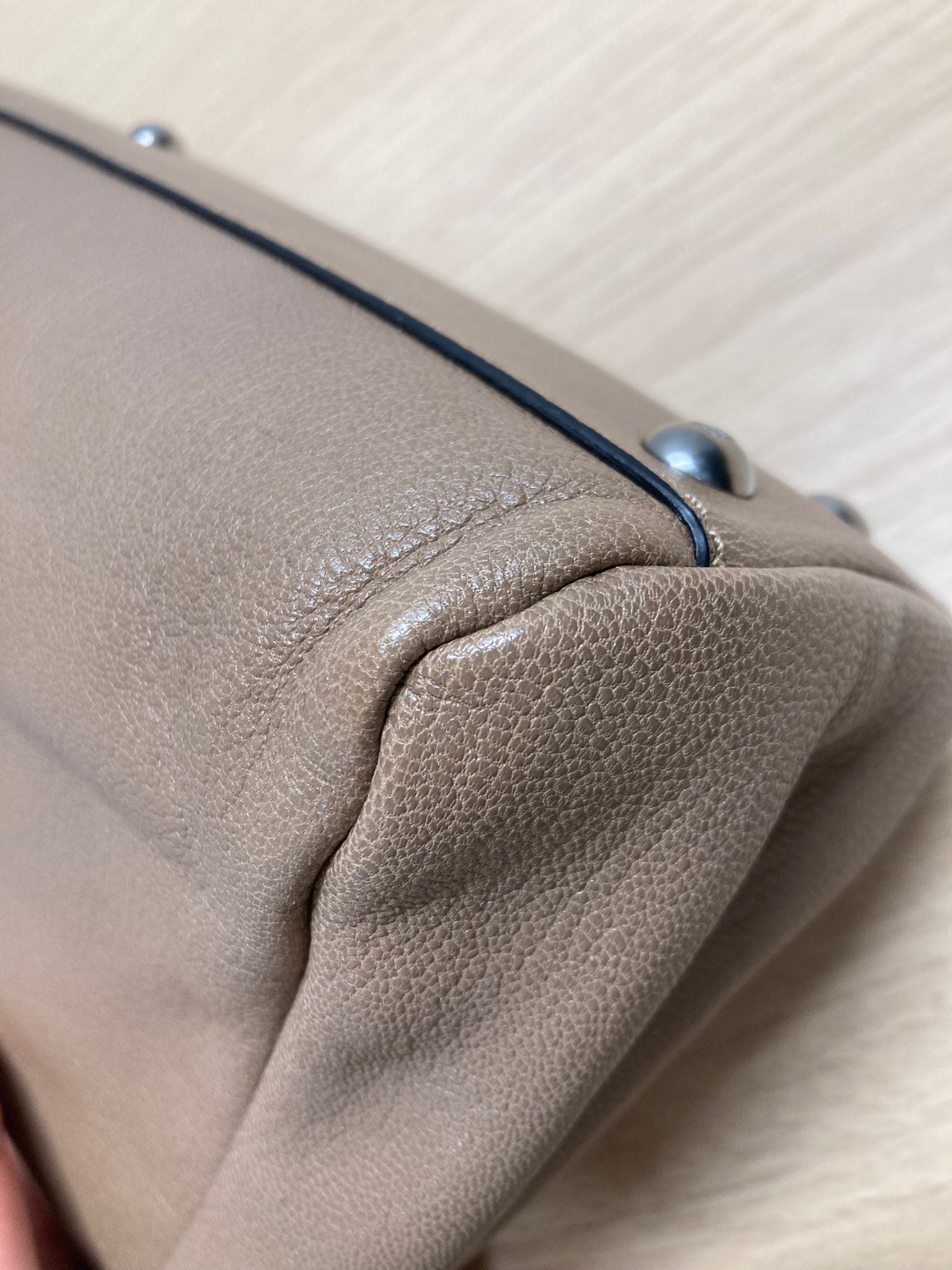 Fendi peekaboo Beige topo bandolera mediano
