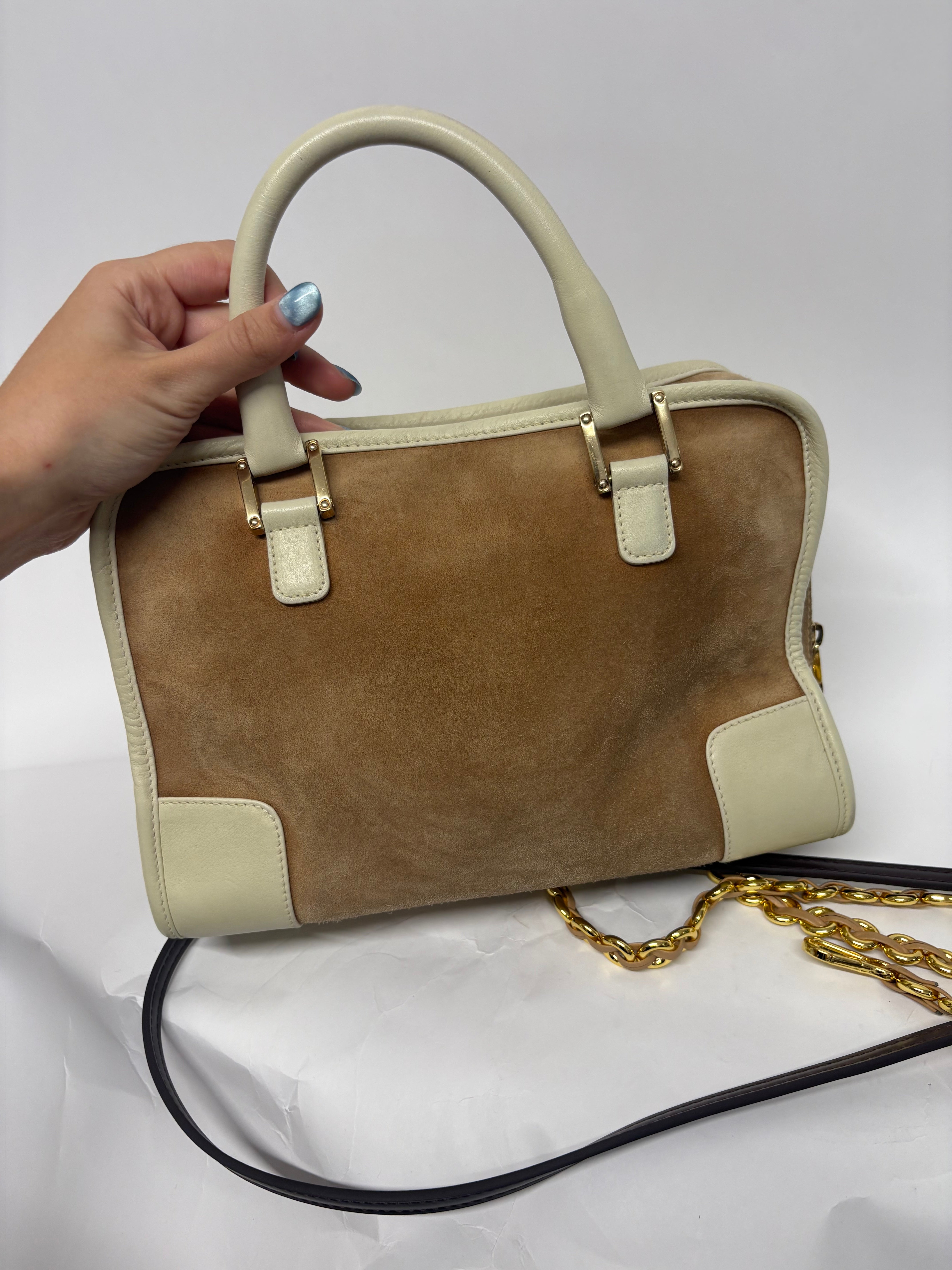 Loewe Amazona 28 blanco y ante oro 2 bandoleras