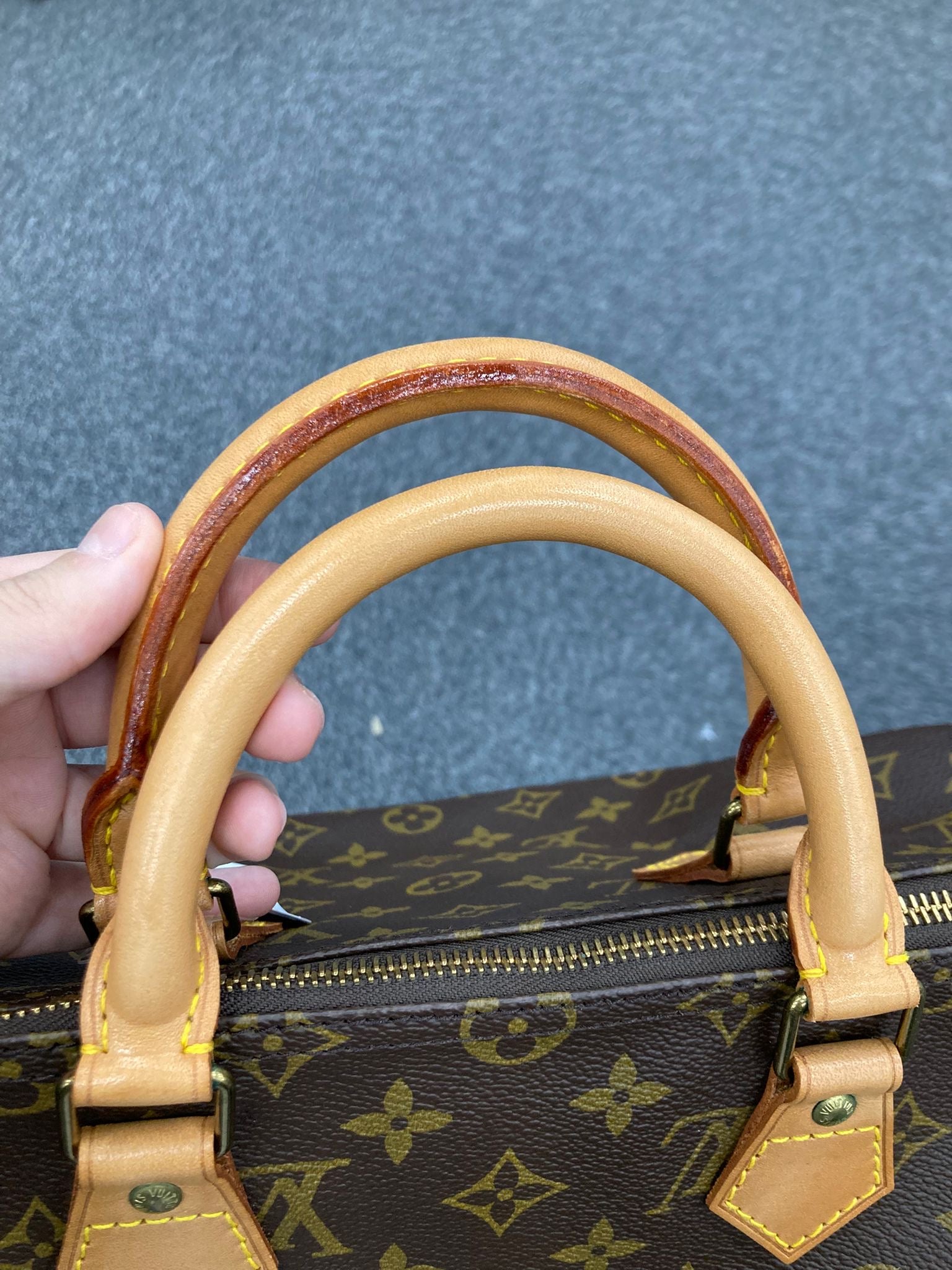 Louis Vuitton speedy 35 canvas monogram